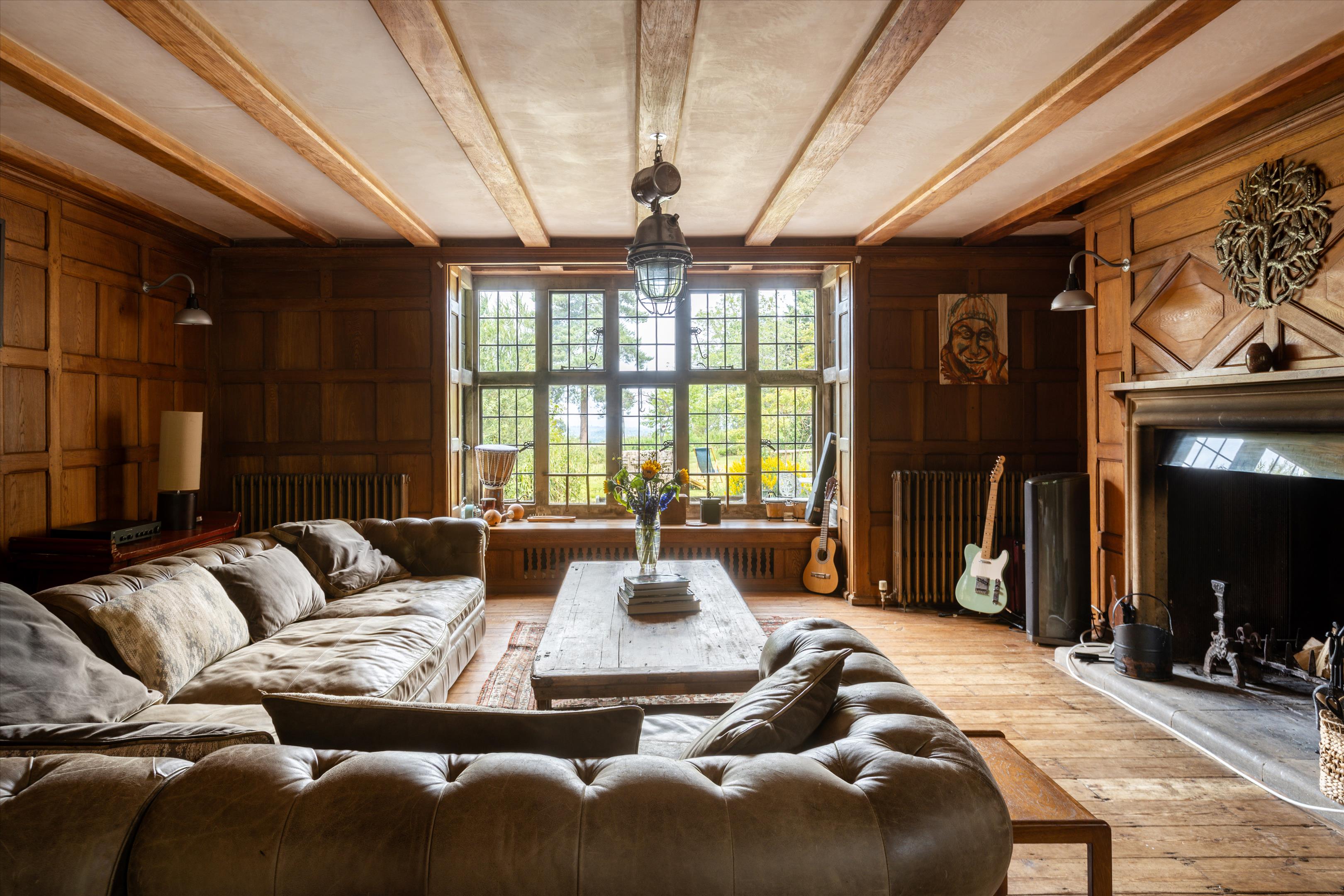 Plawhatch Lane, Sharpthorne, East Grinstead, East Sussex, RH19