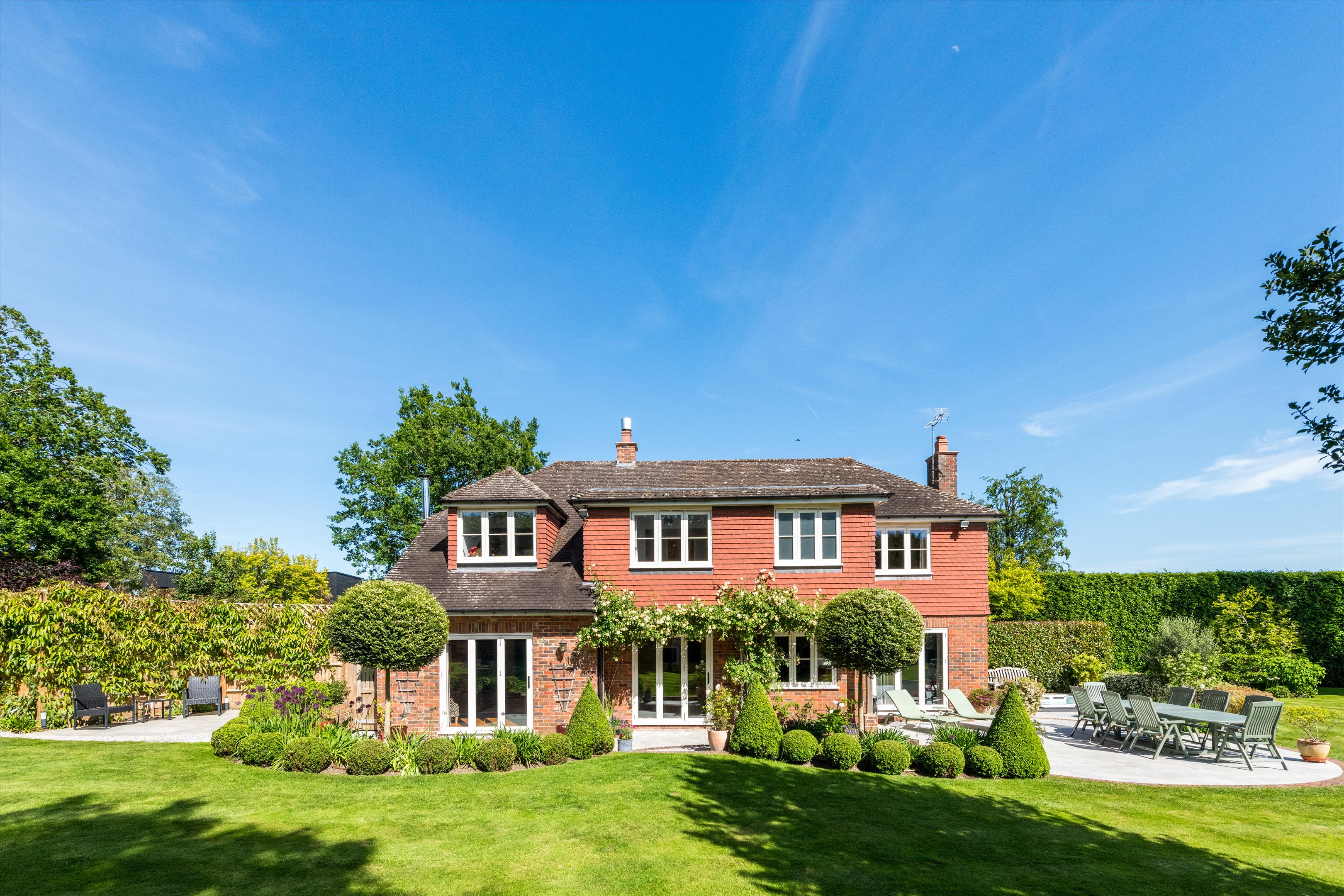 Grovehurst Lane, Horsmonden, Tonbridge, Kent TN12