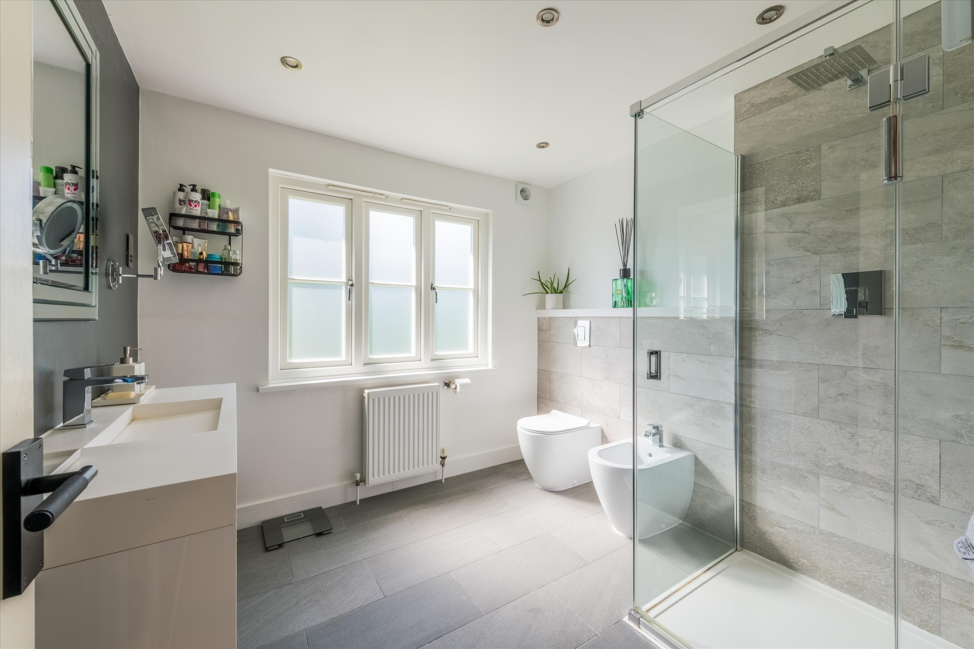 Grovehurst Lane, Horsmonden, Tonbridge, Kent TN12