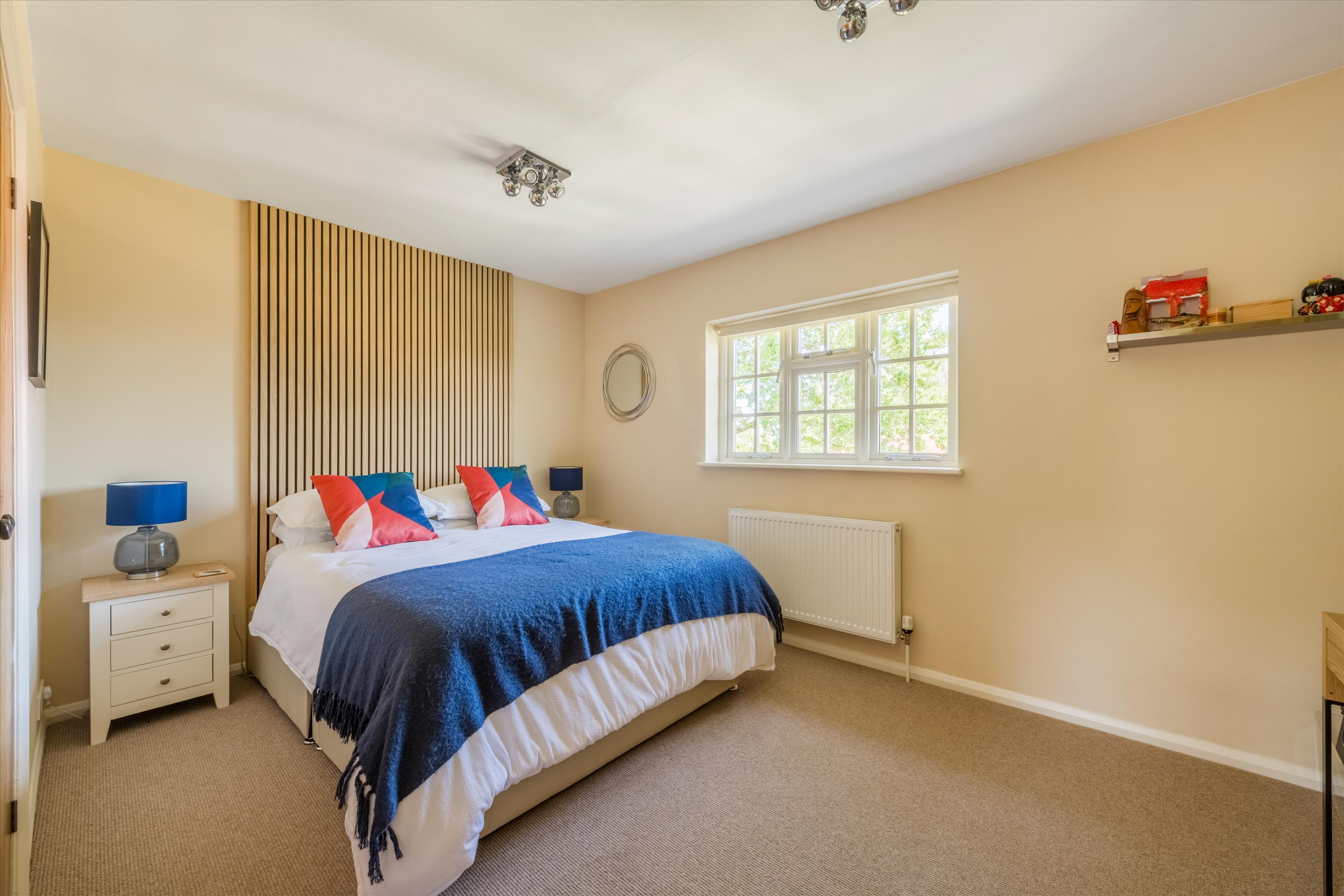 Grovehurst Lane, Horsmonden, Tonbridge, Kent TN12