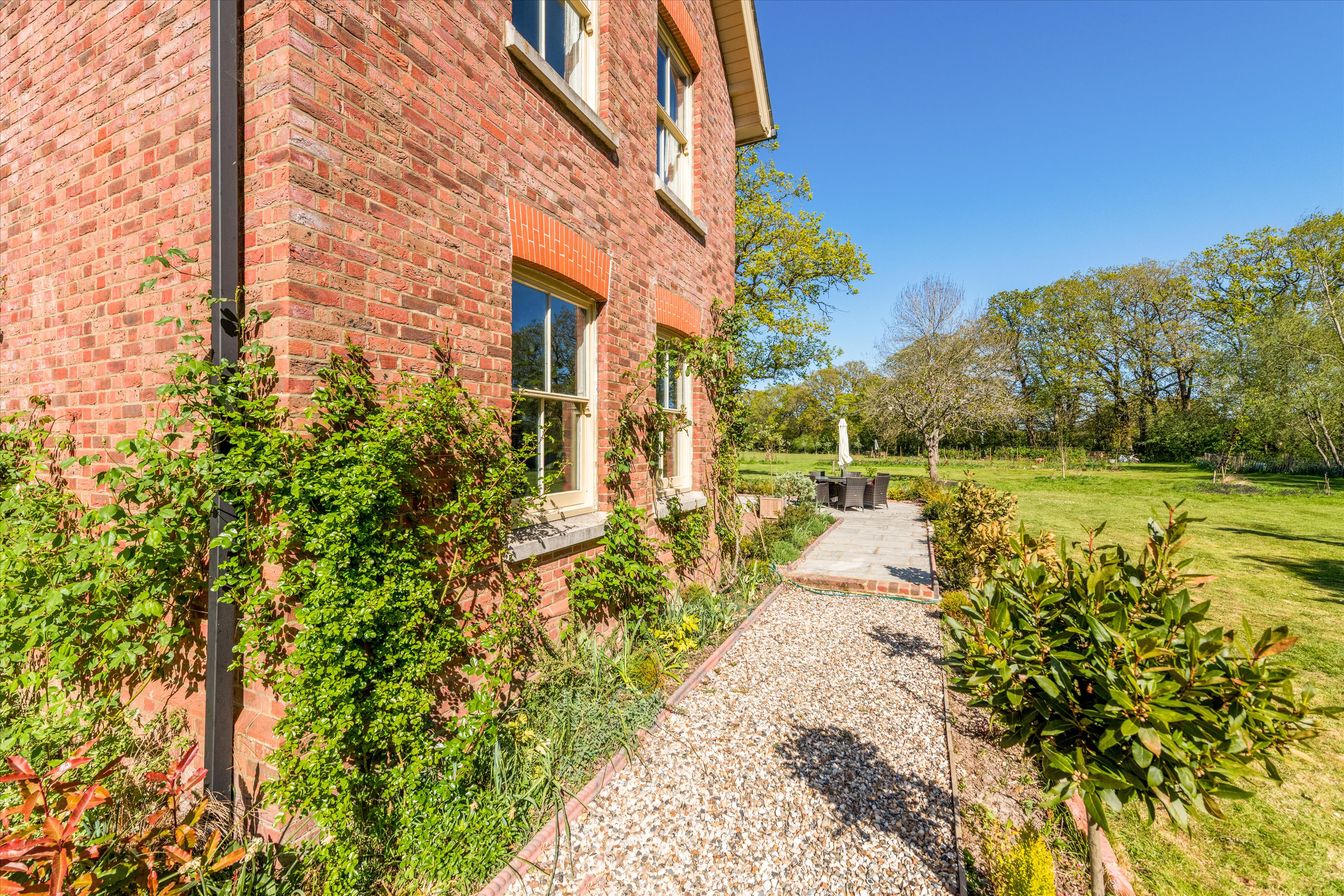 Clapper Lane, Staplehurst, Tonbridge, Kent TN12