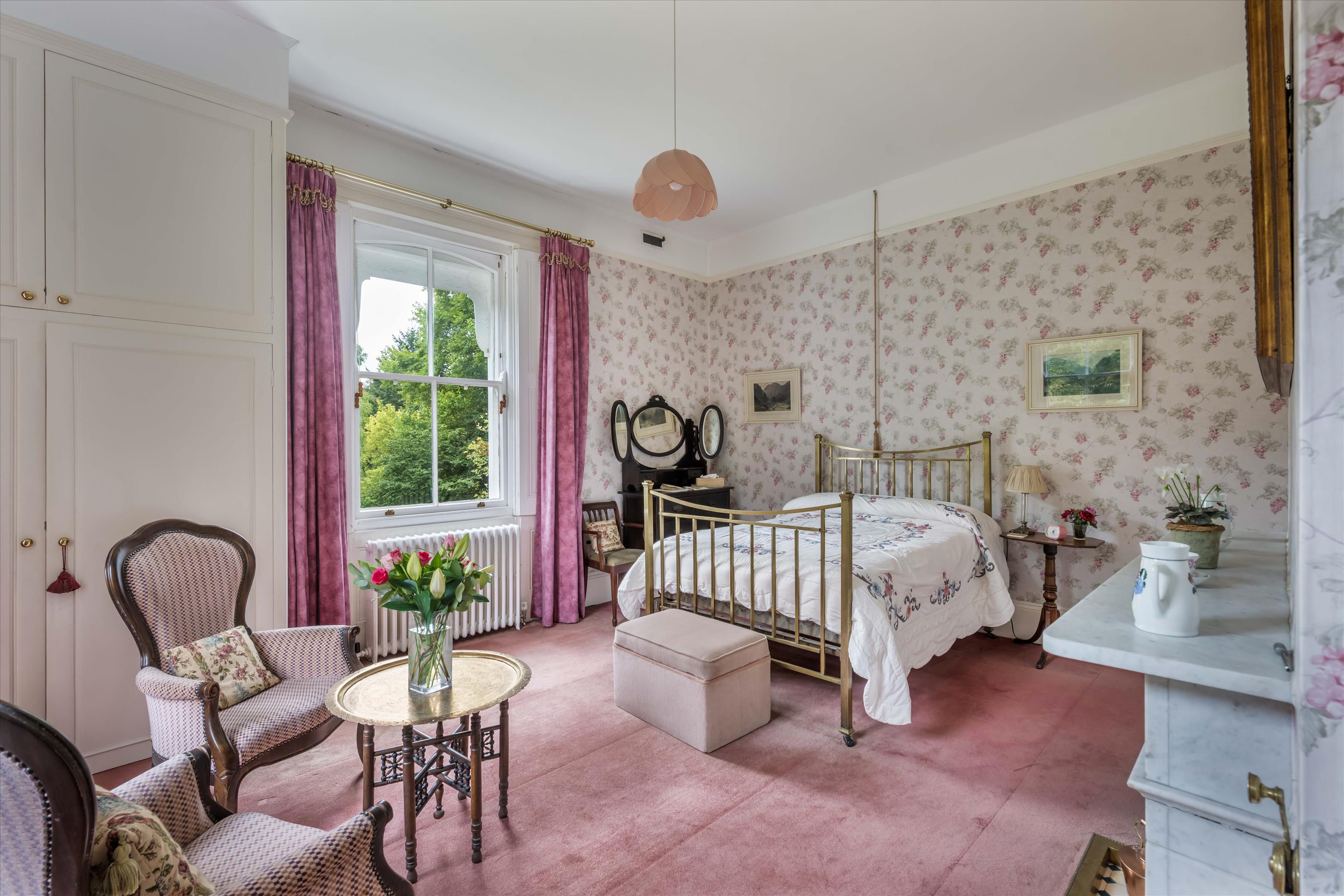 Hungershall Park, Tunbridge Wells, Kent, TN4