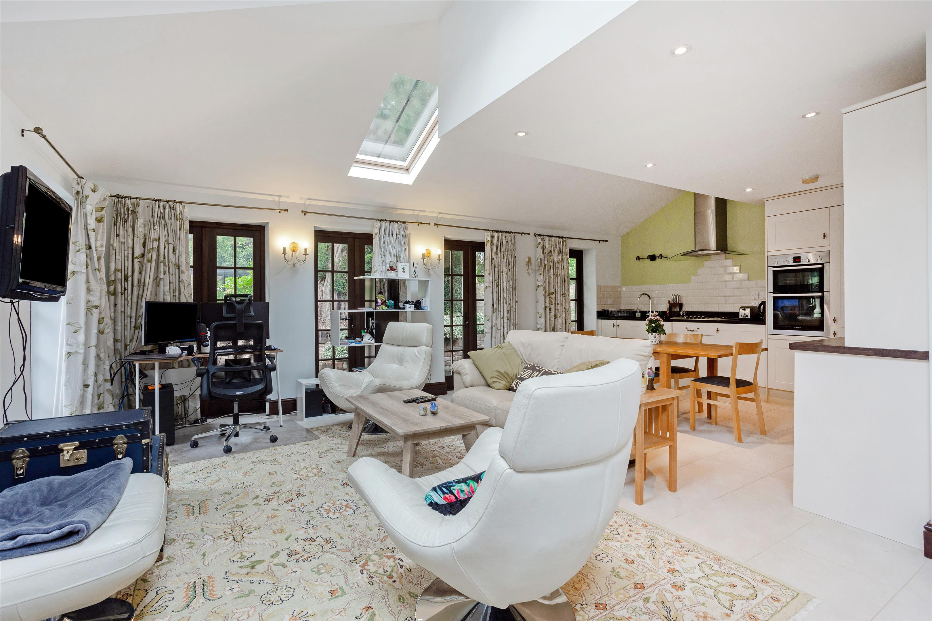Middle Hill, Egham, Surrey, TW20