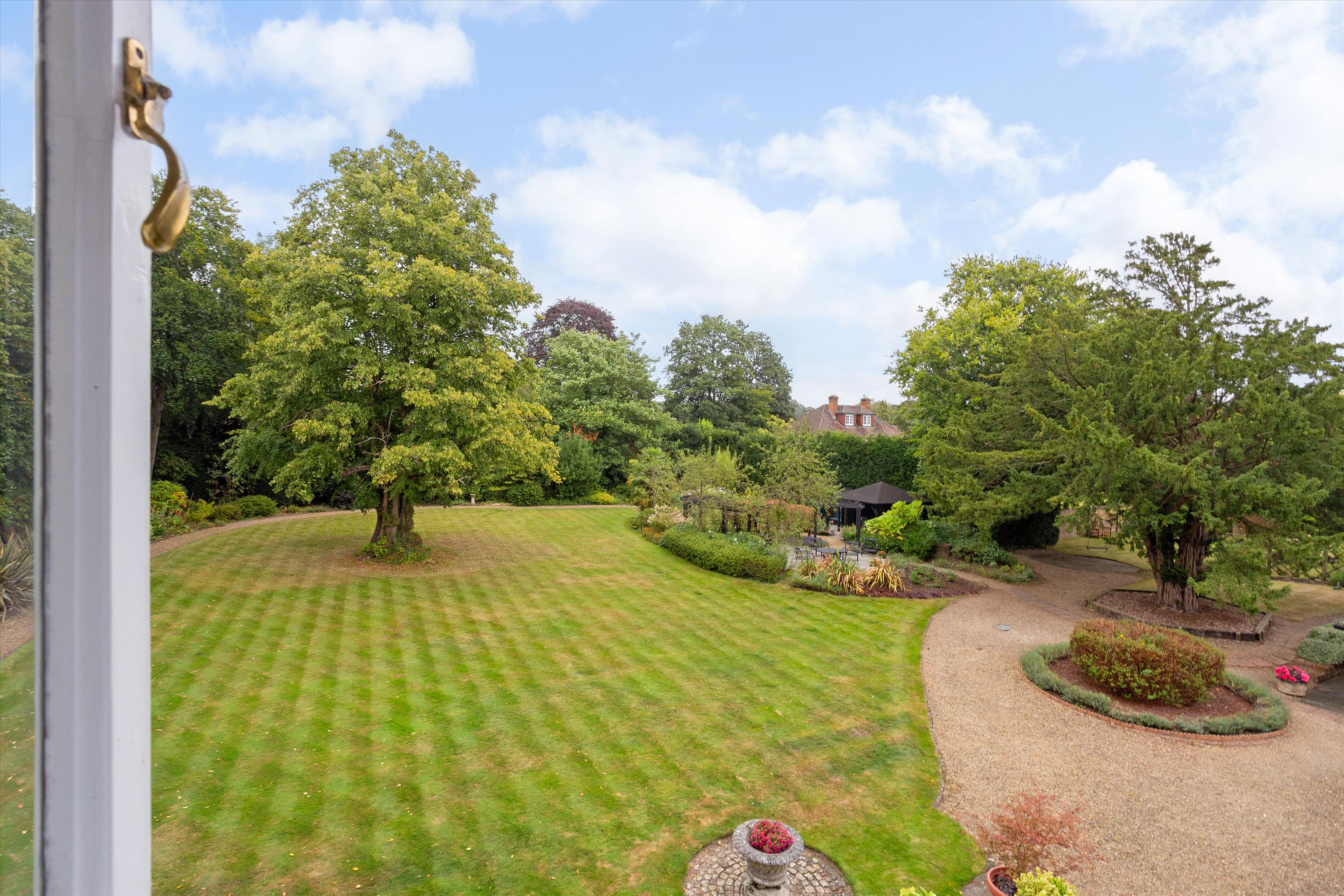 Middle Hill, Egham, Surrey, TW20