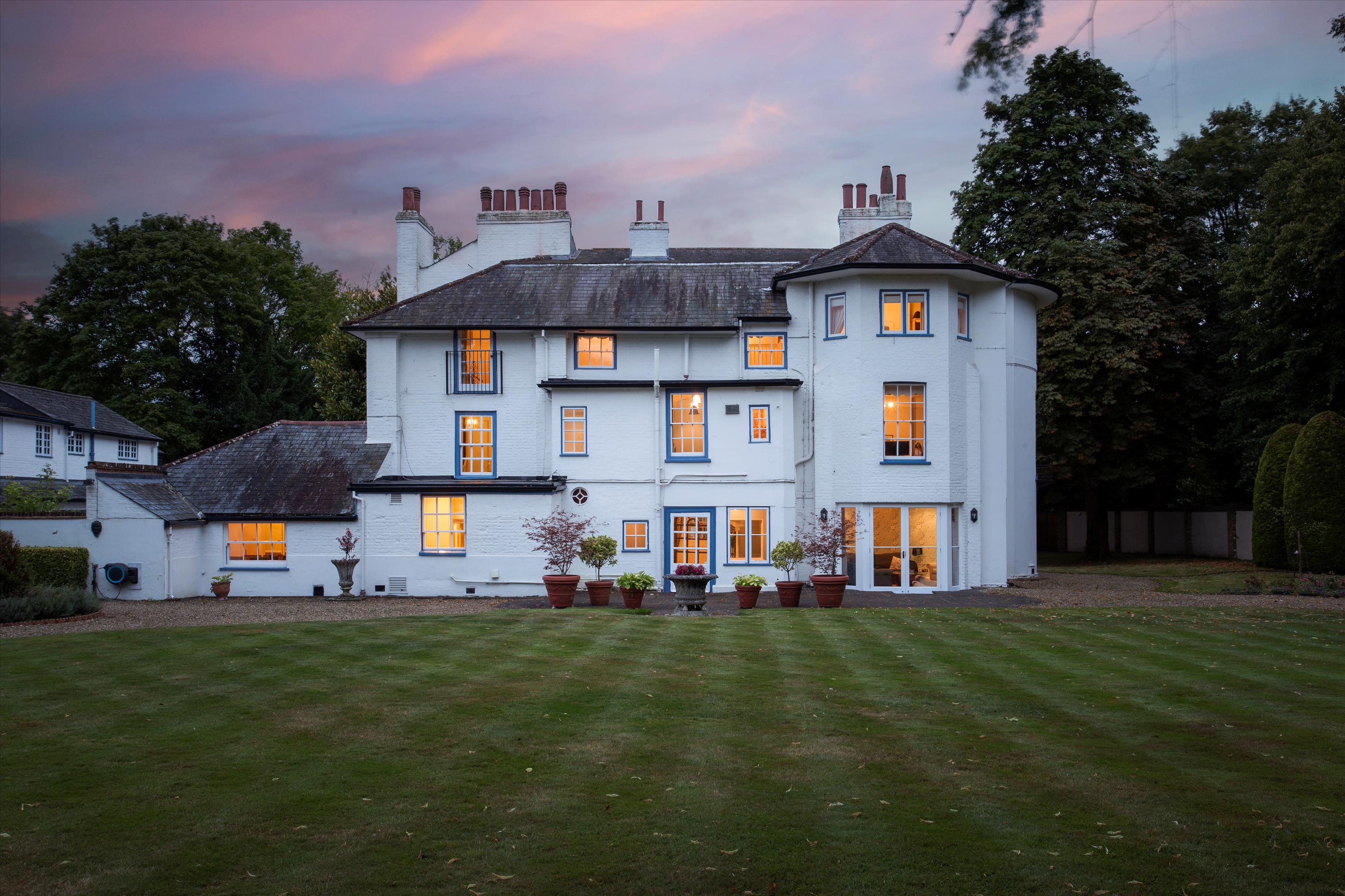Middle Hill, Egham, Surrey, TW20