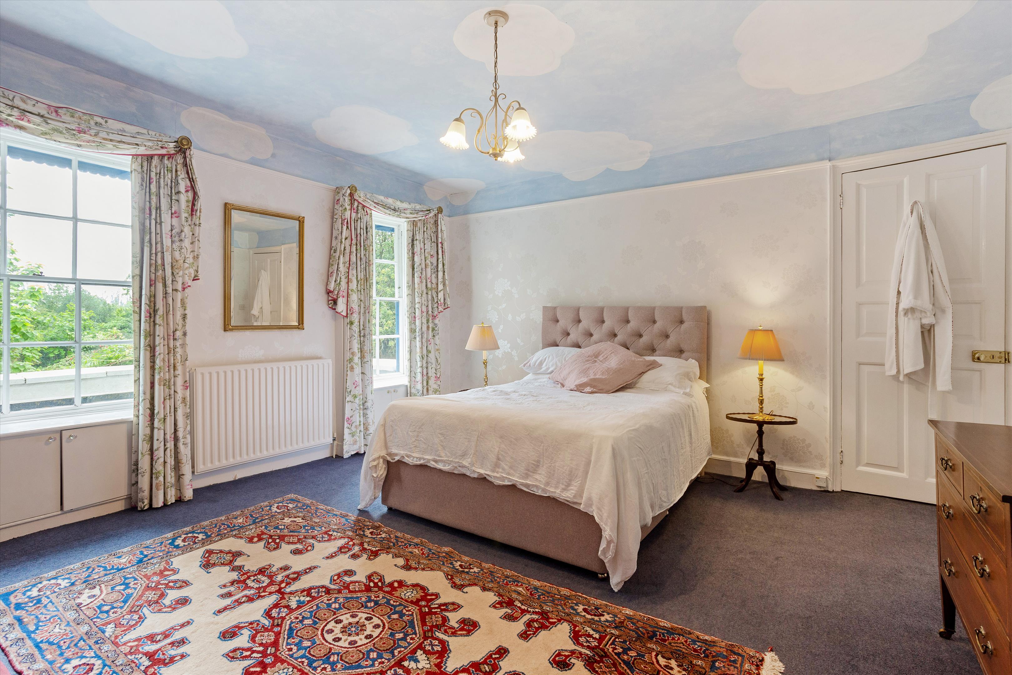 Middle Hill, Egham, Surrey, TW20