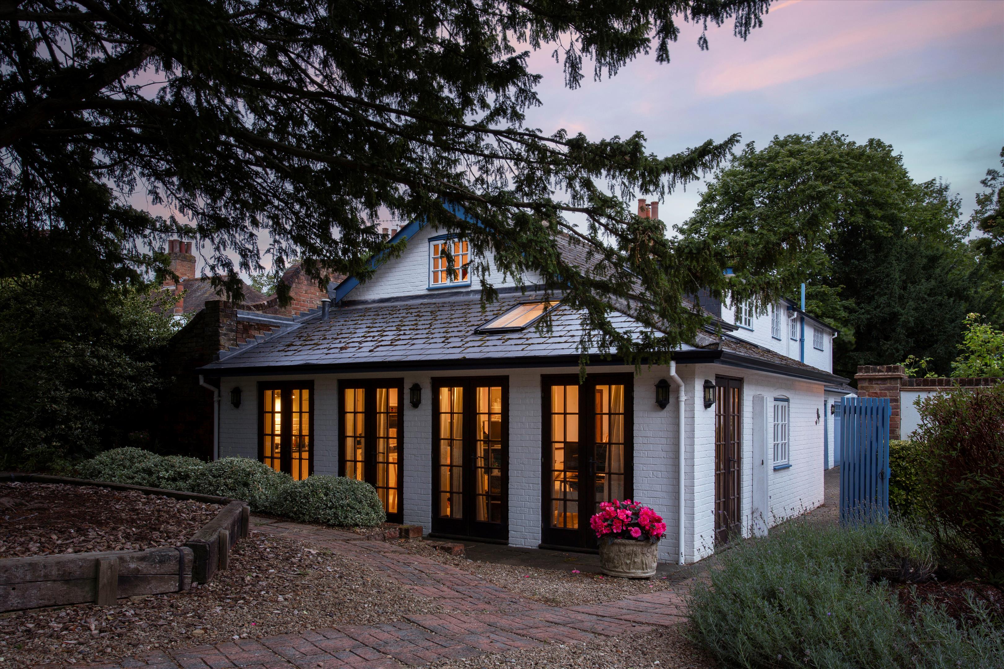 Middle Hill, Egham, Surrey, TW20