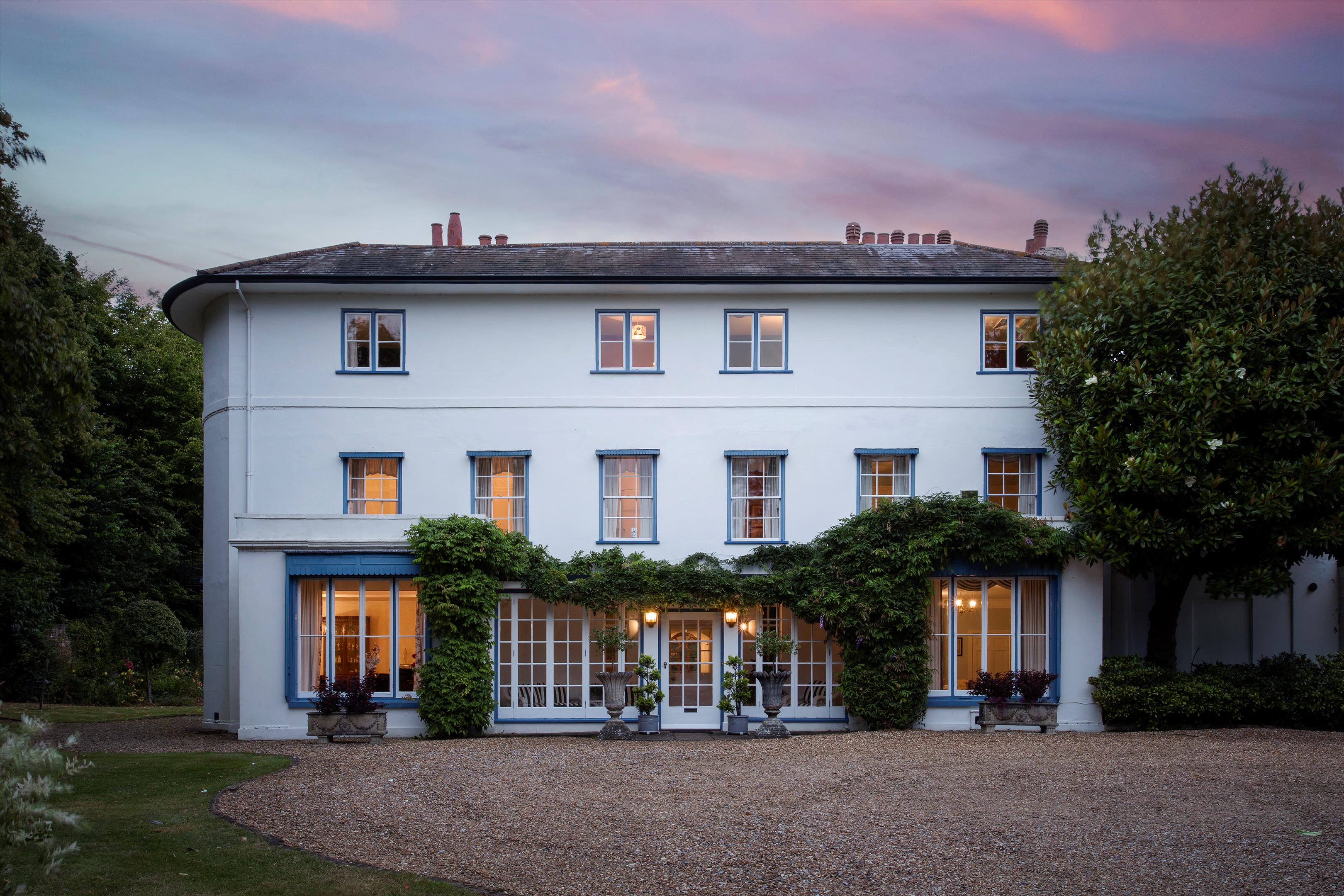 Middle Hill, Egham, Surrey, TW20