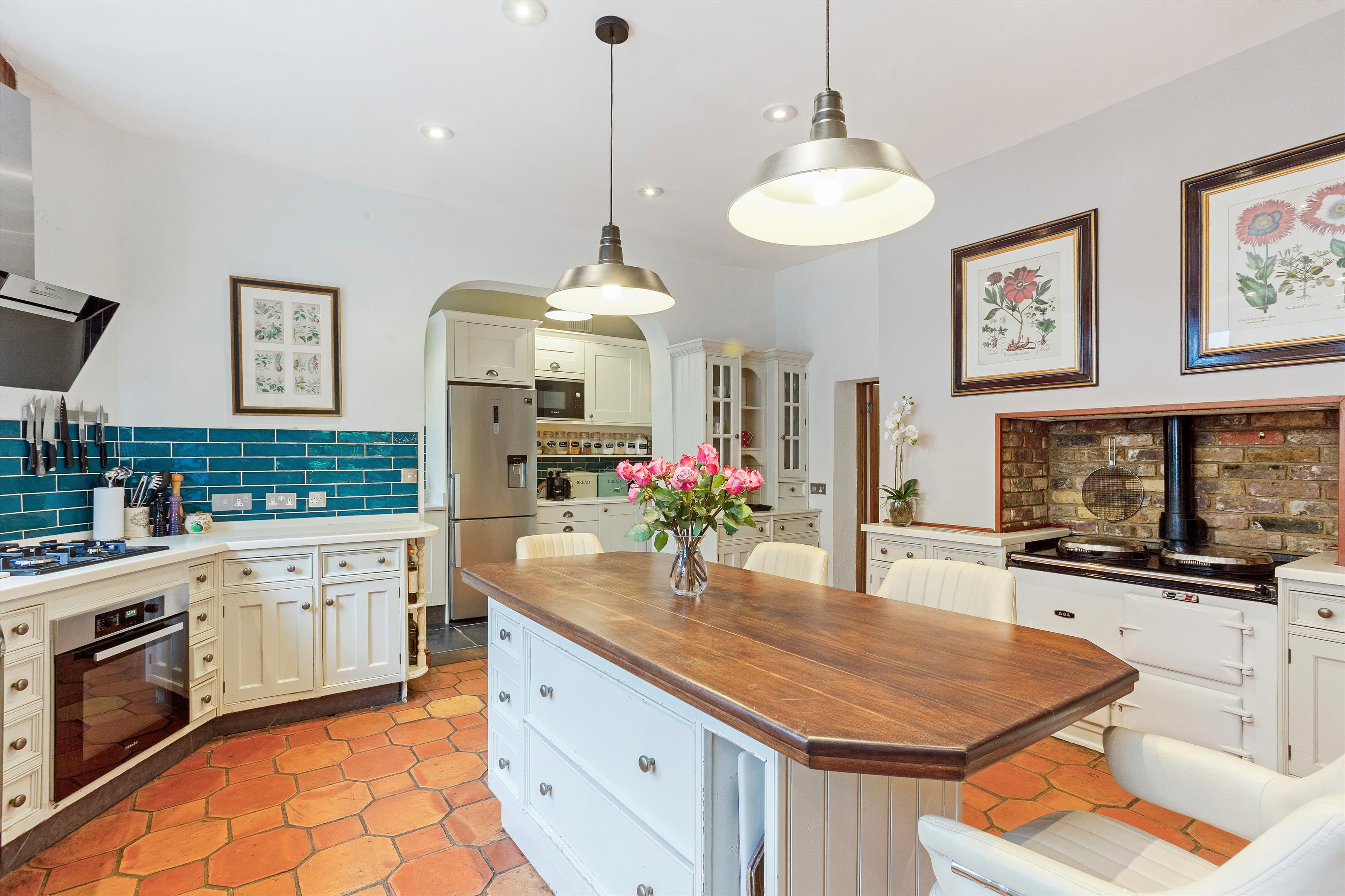 Middle Hill, Egham, Surrey, TW20