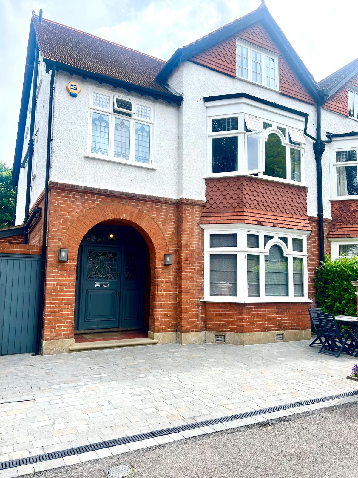 Curzon Road, Weybridge, Surrey, KT13