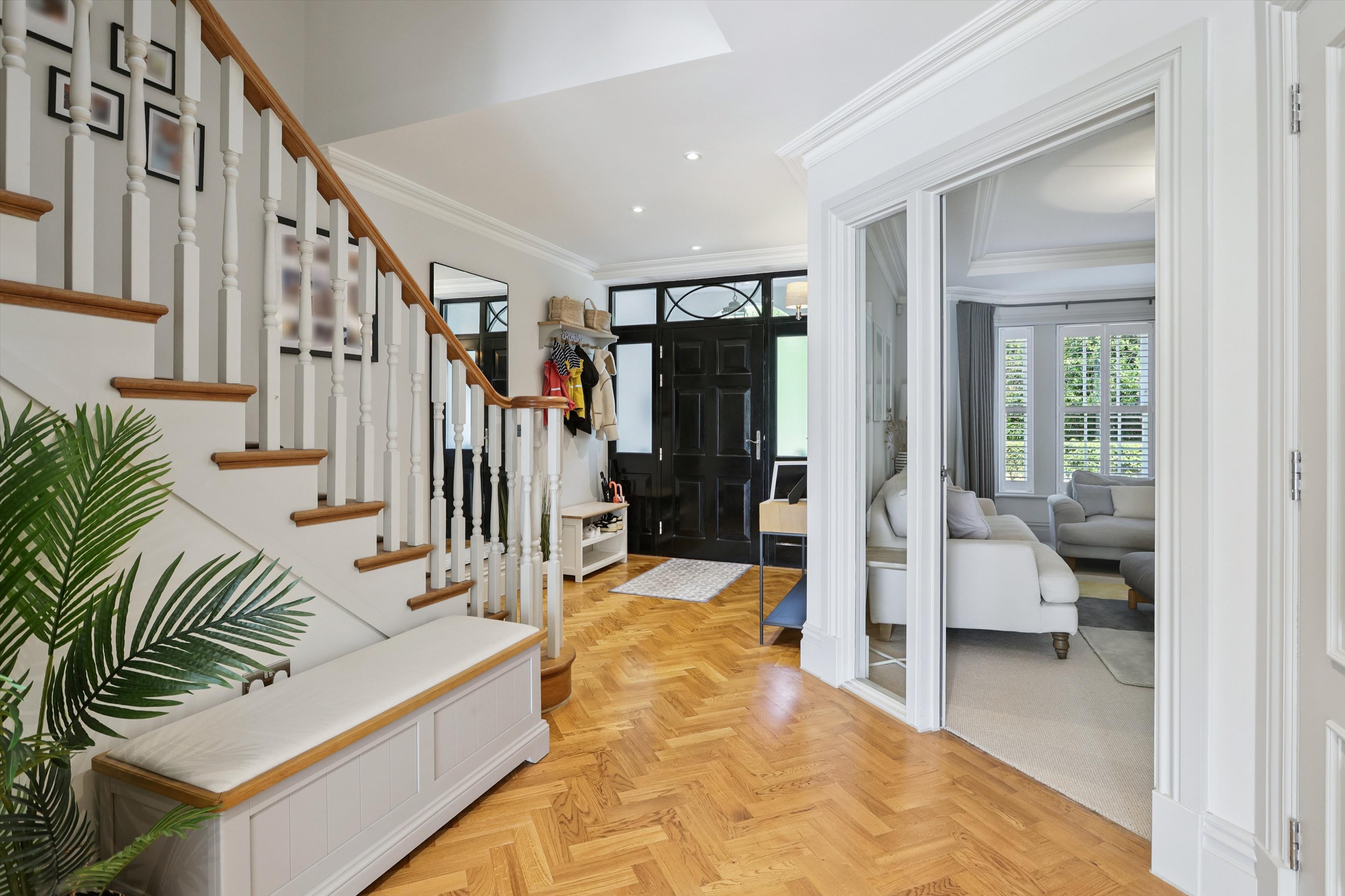 St. Marys Road, Weybridge, Surrey, KT13