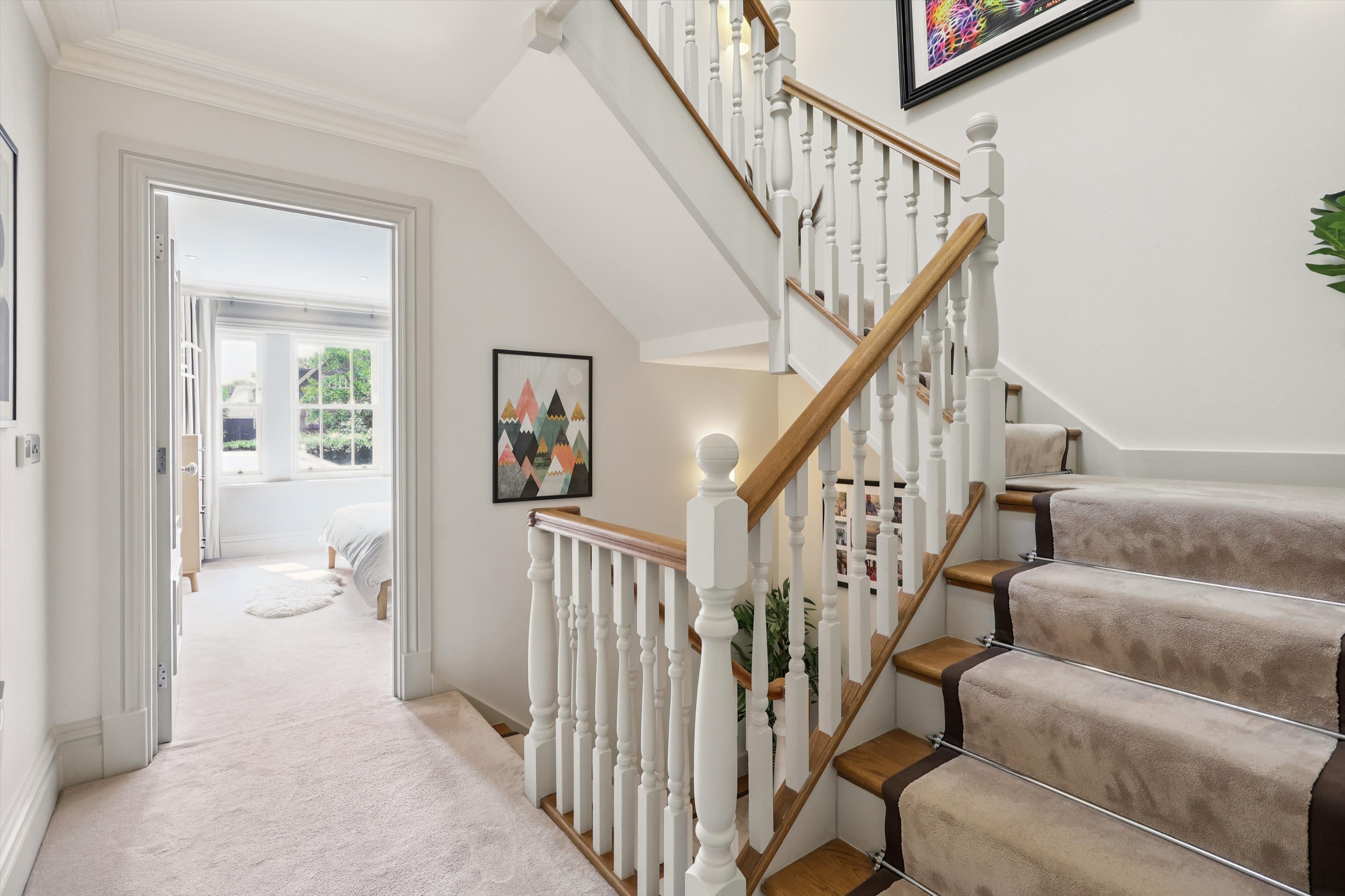 St. Marys Road, Weybridge, Surrey, KT13