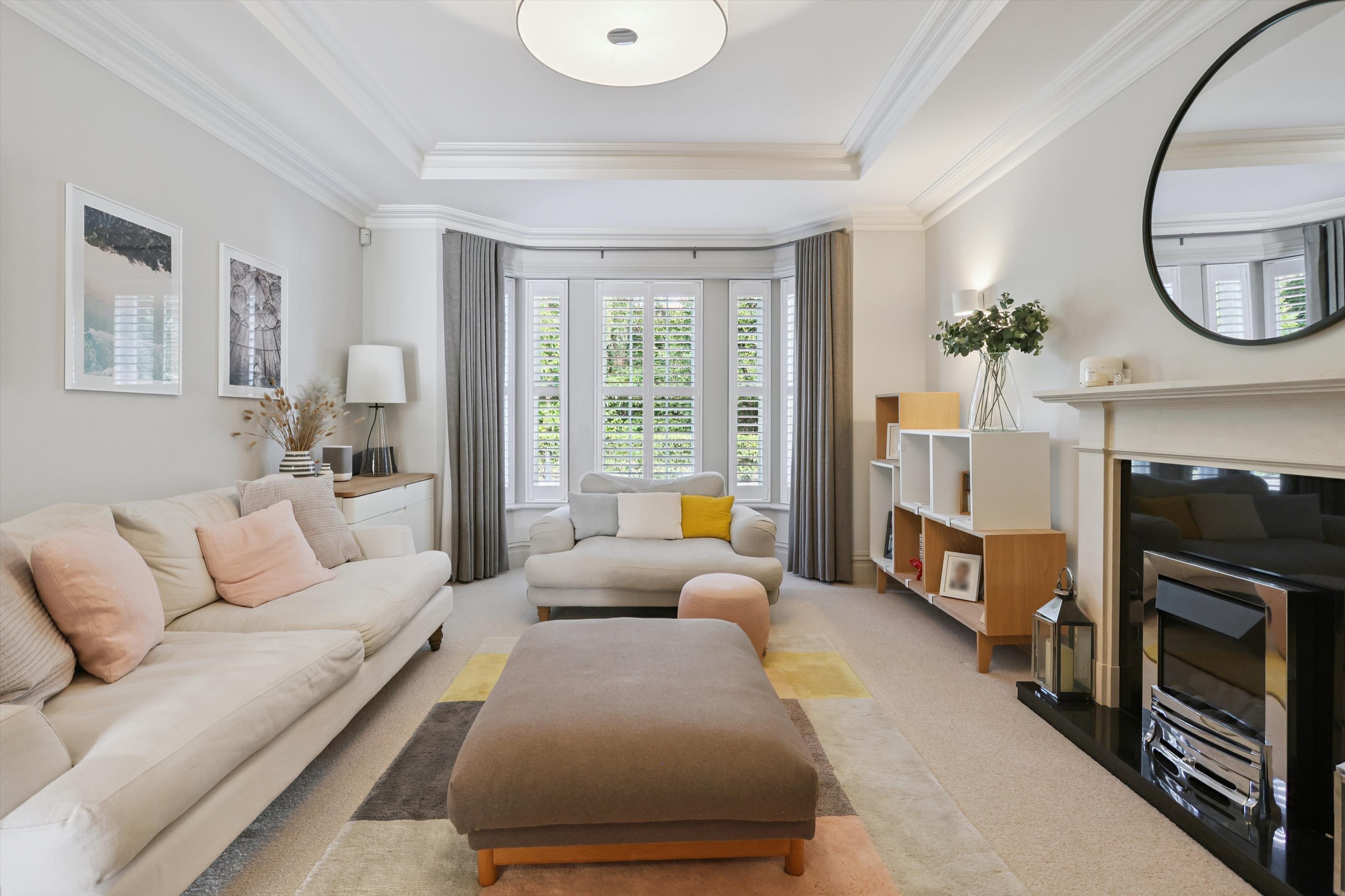 St. Marys Road, Weybridge, Surrey, KT13