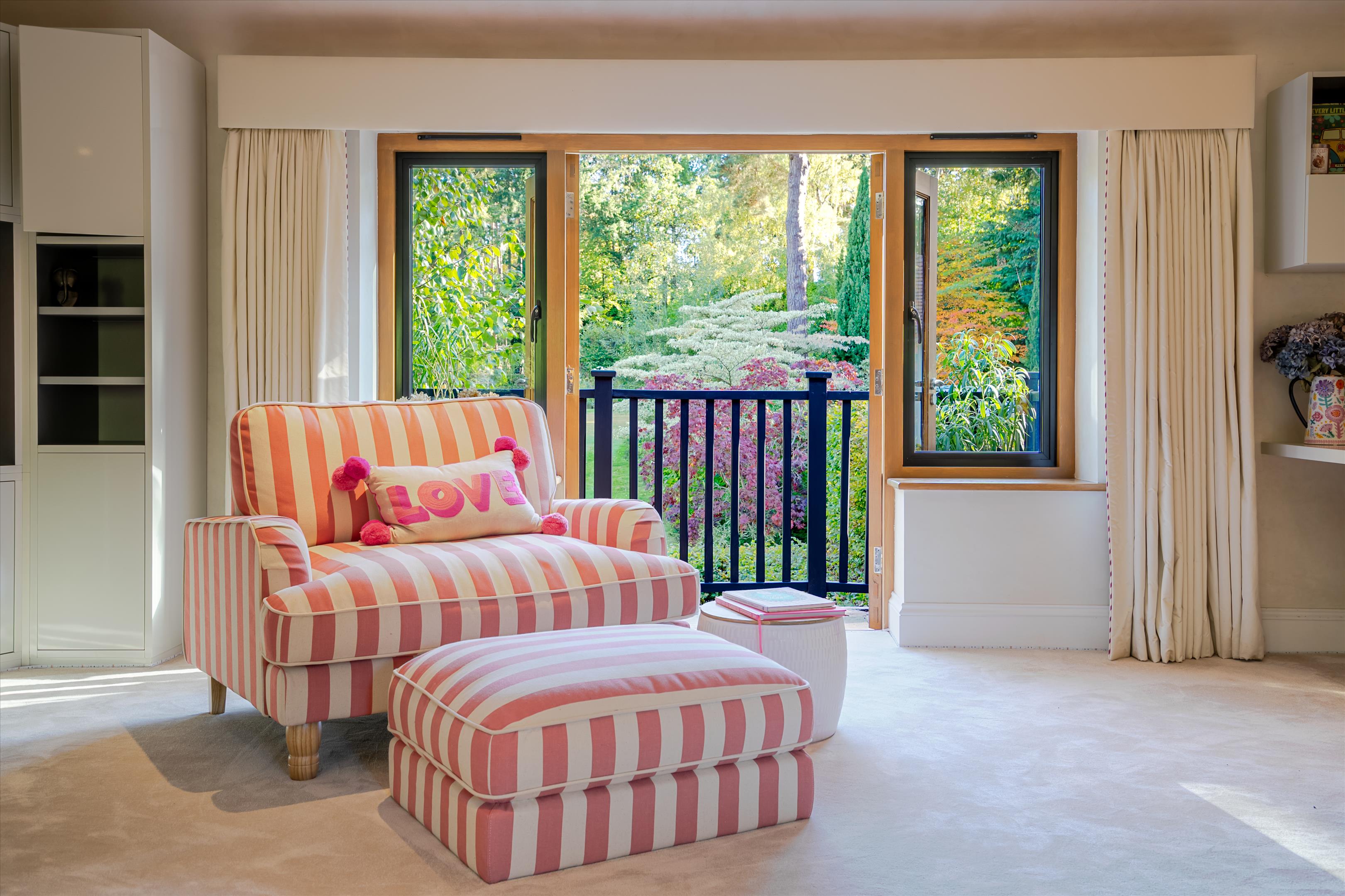 West Road, St George's Hill, Weybridge, Surrey, KT13