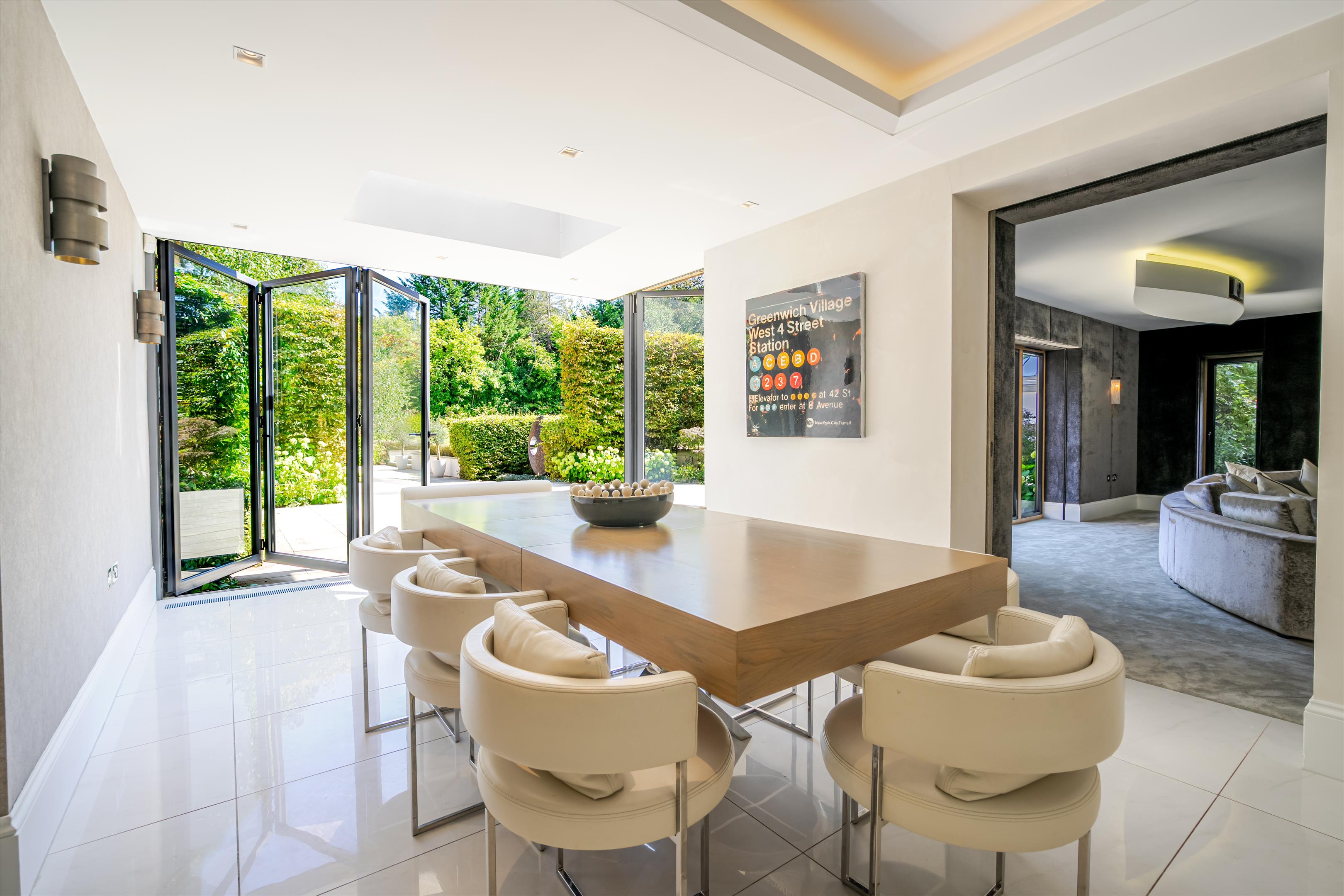 West Road, St George's Hill, Weybridge, Surrey, KT13