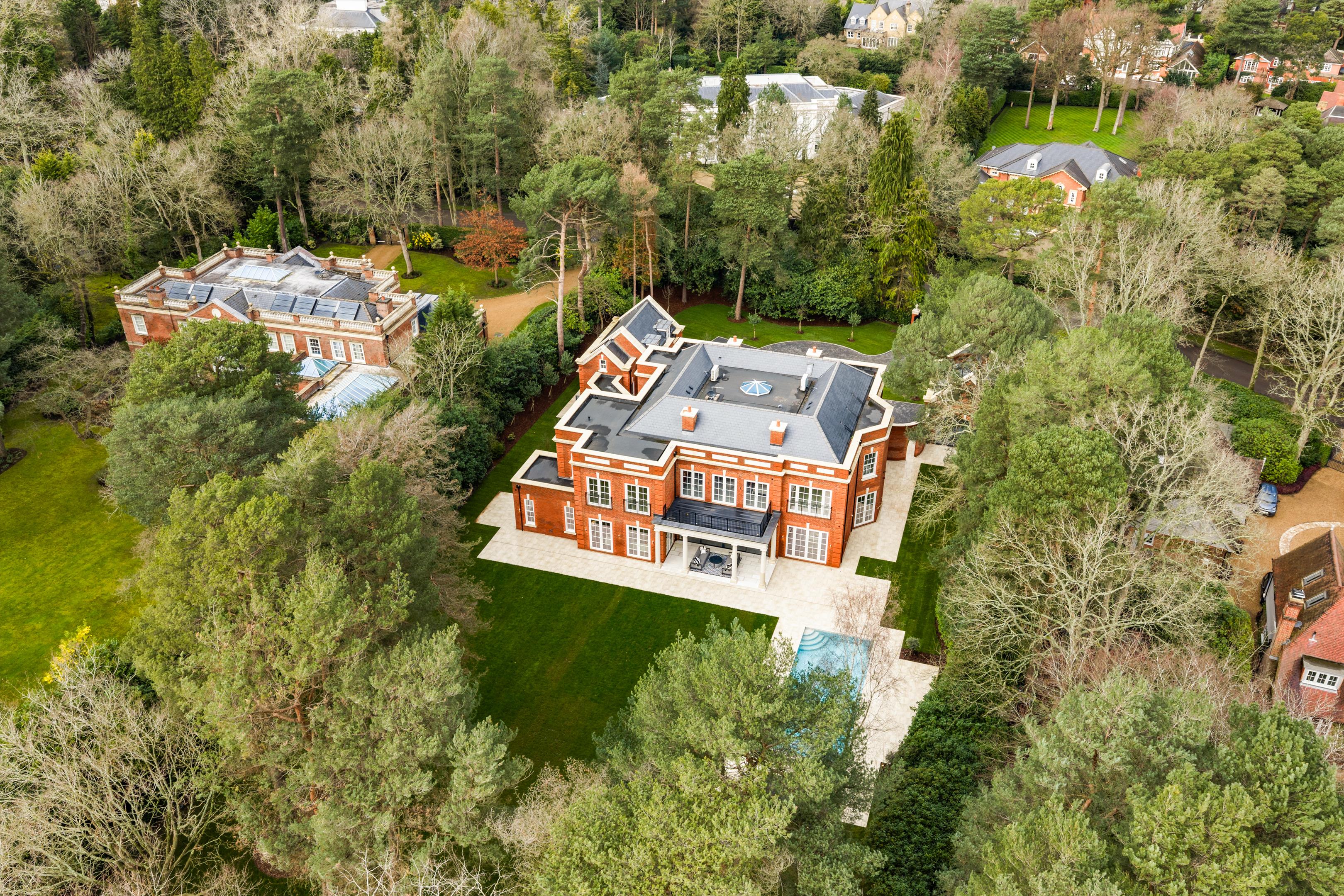East Road, Weybridge, Surrey KT13