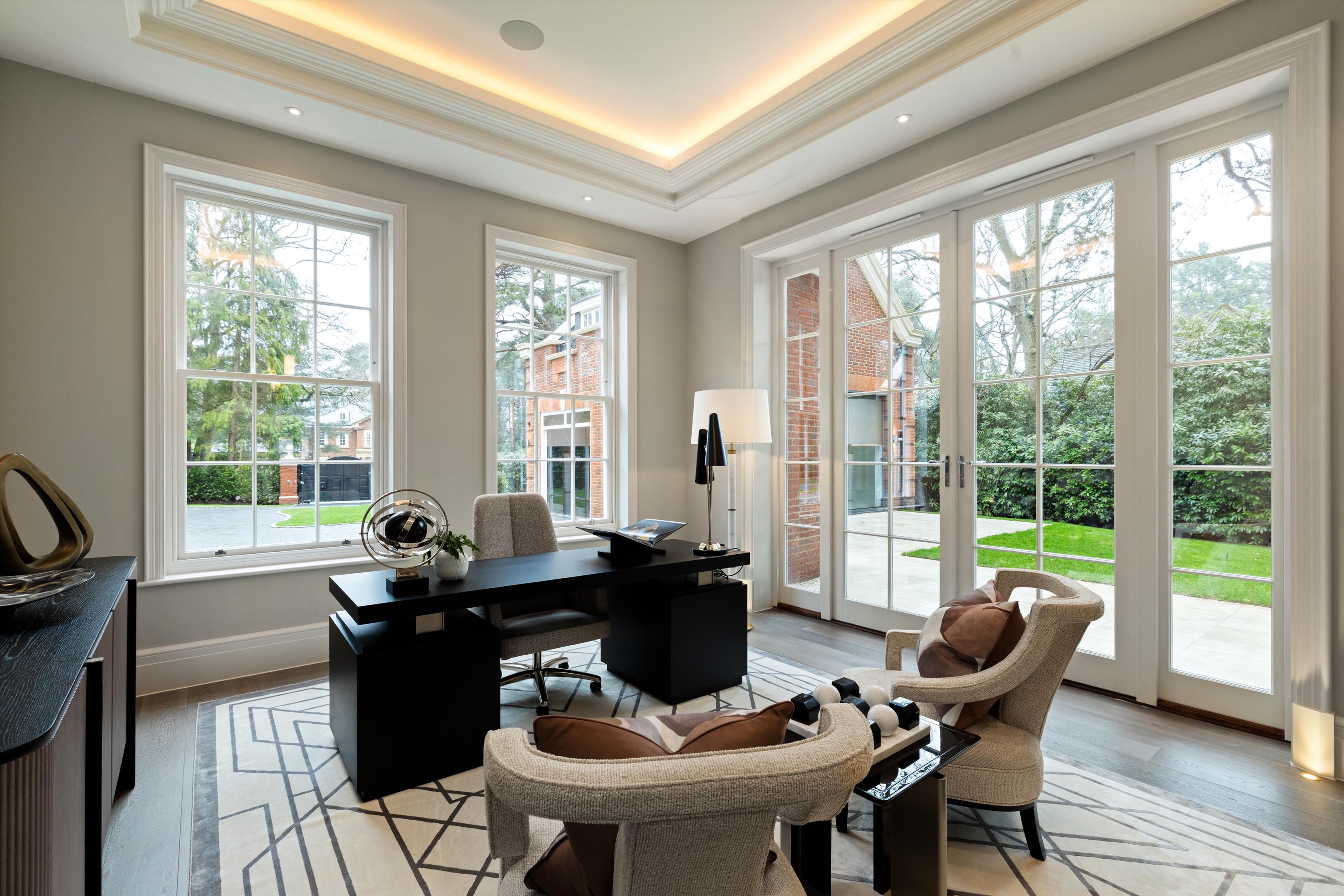 East Road, Weybridge, Surrey KT13