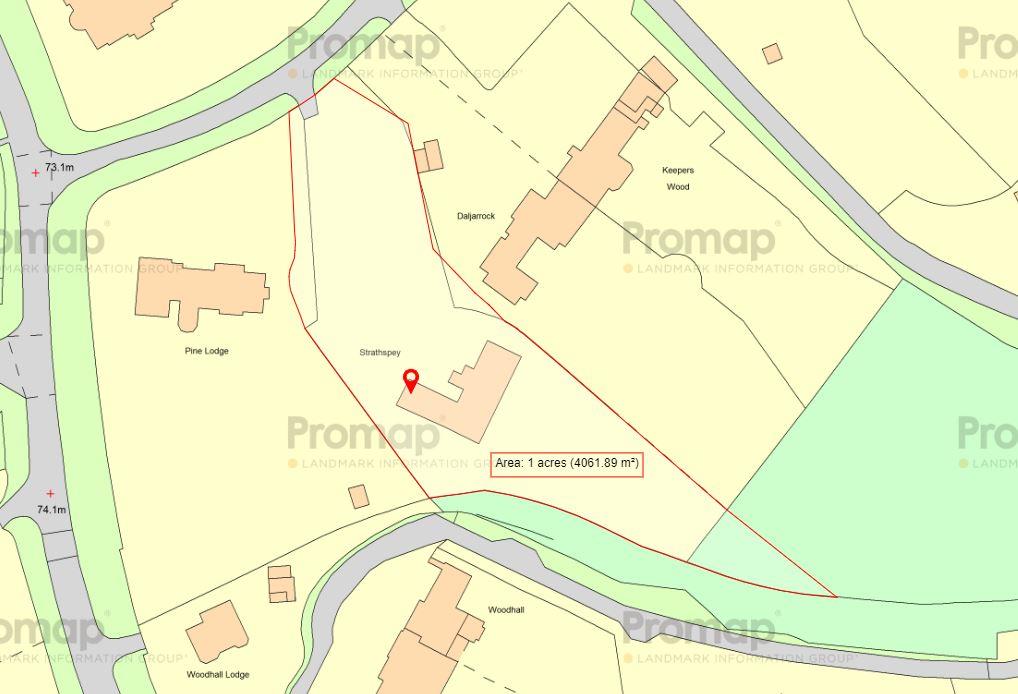 East Road, Weybridge, Surrey, KT13