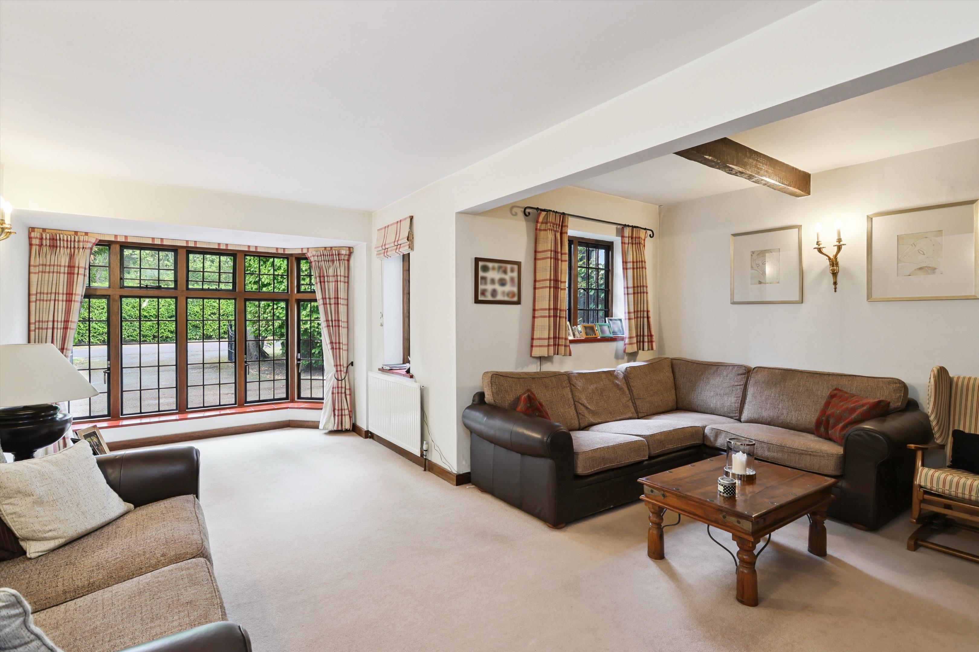 Silverdale Avenue, Ashley Park, Walton-on-Thames, Surrey, KT12