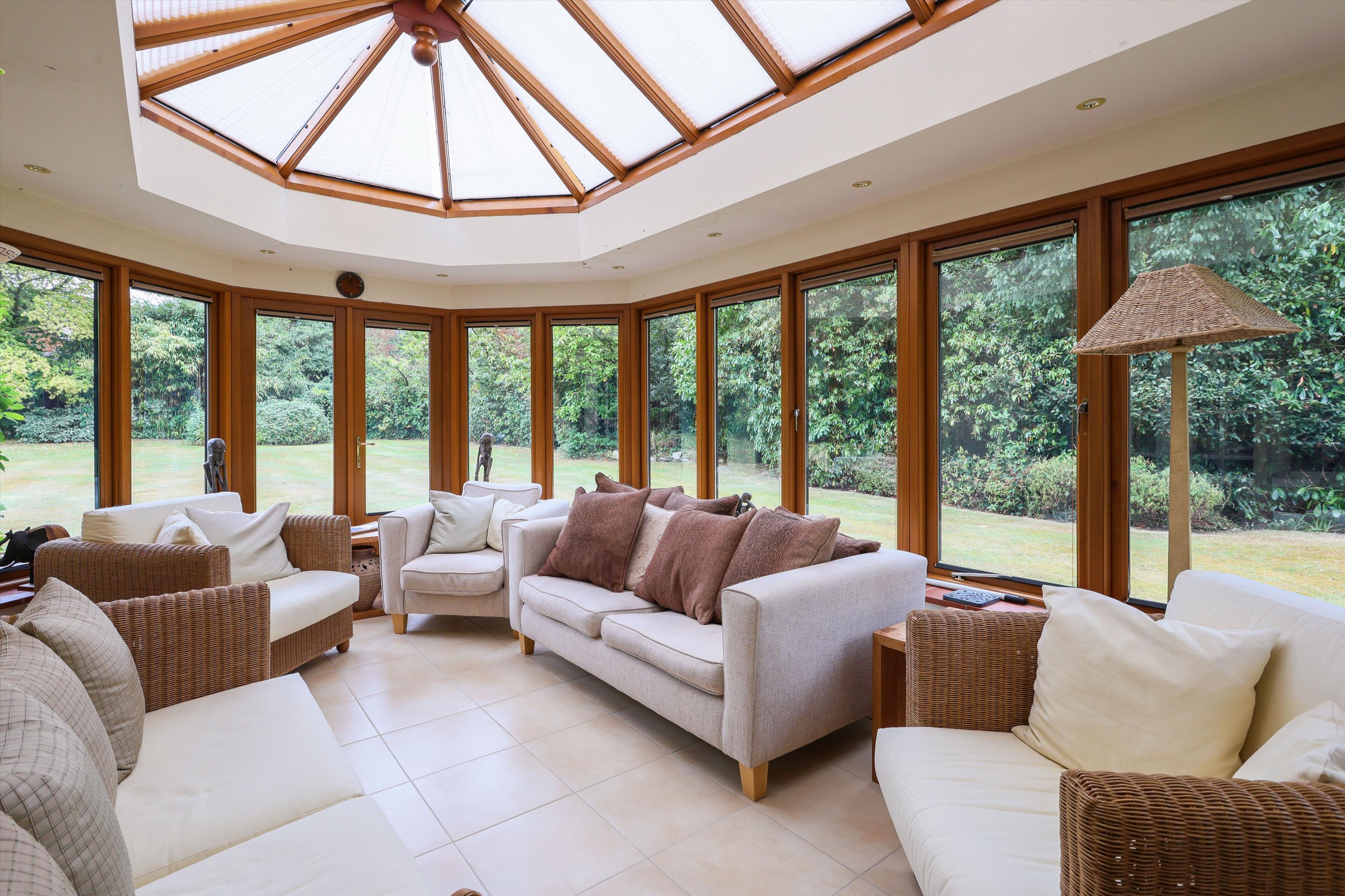 Silverdale Avenue, Ashley Park, Walton-on-Thames, Surrey, KT12
