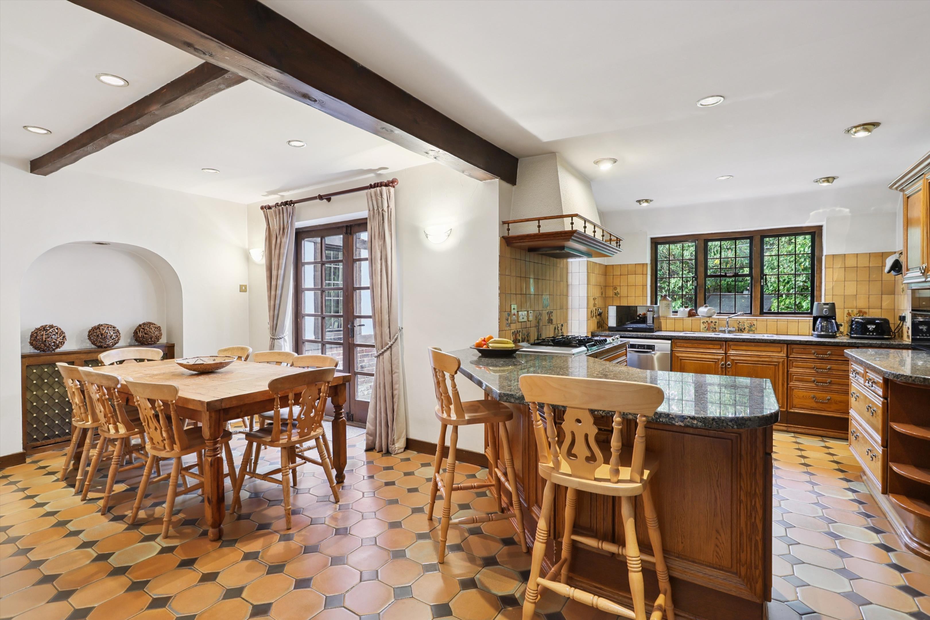 Silverdale Avenue, Ashley Park, Walton-on-Thames, Surrey, KT12