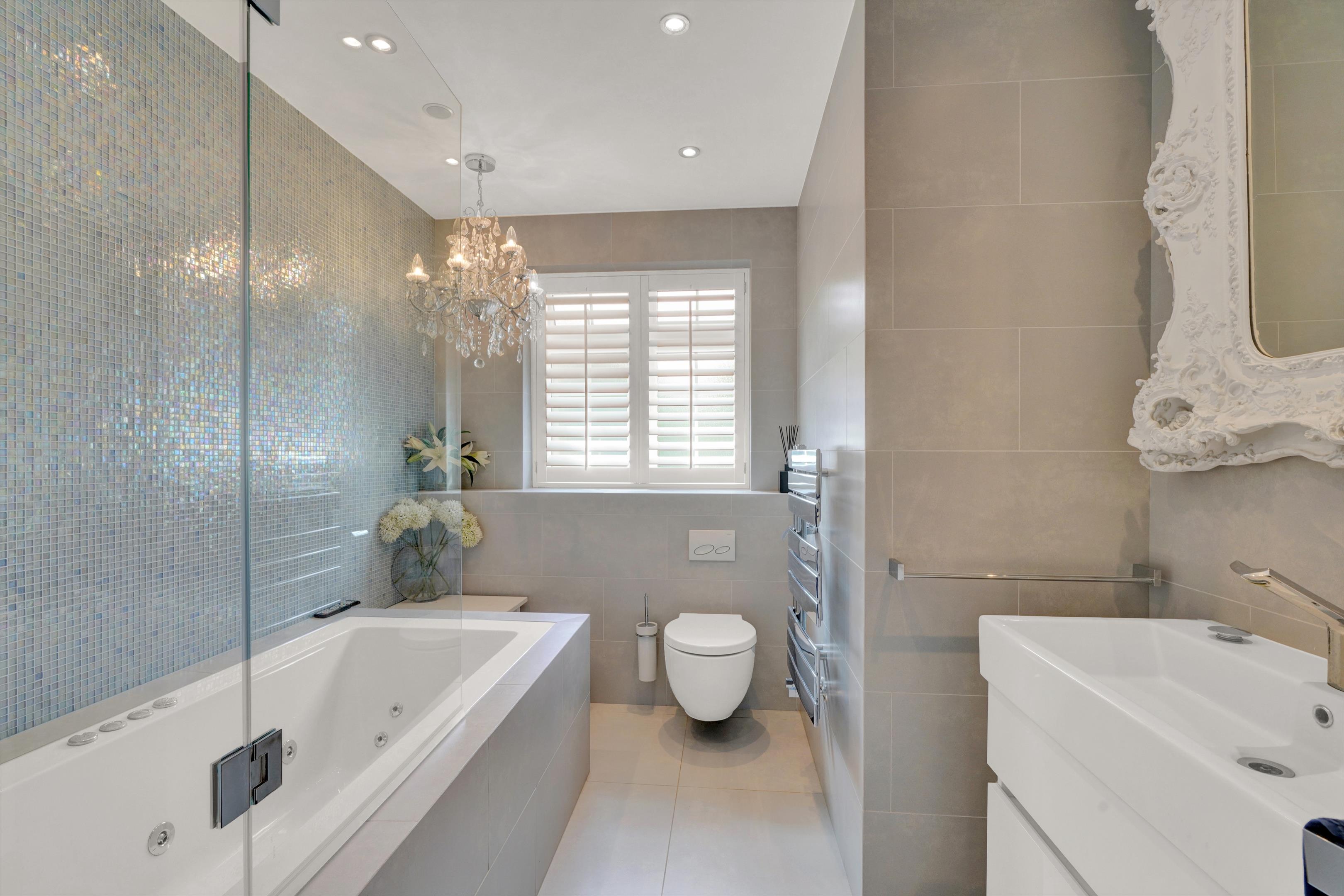 Queens Road, Hersham, Walton-on-Thames, Surrey KT12