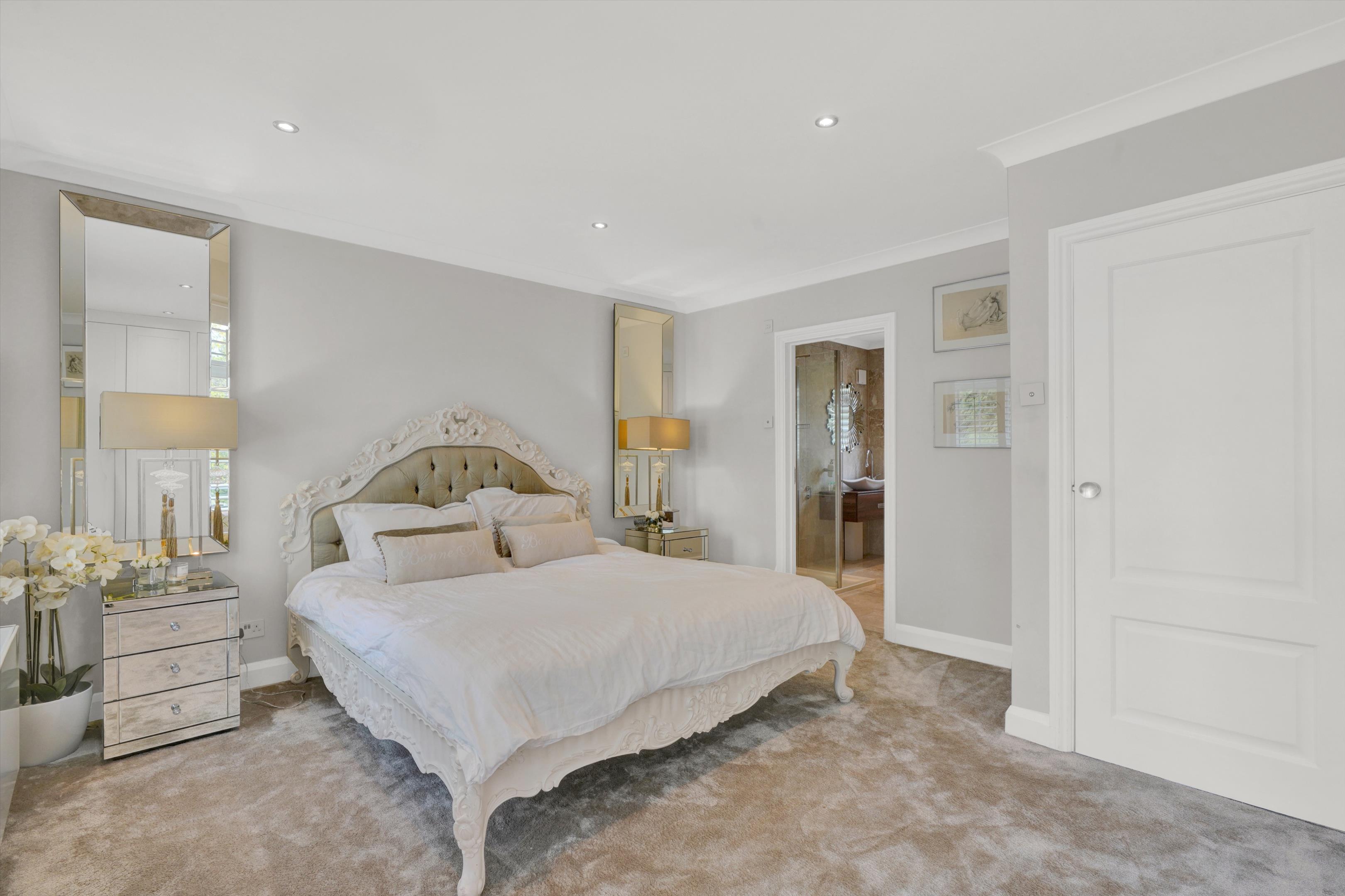 Queens Road, Hersham, Walton-on-Thames, Surrey KT12