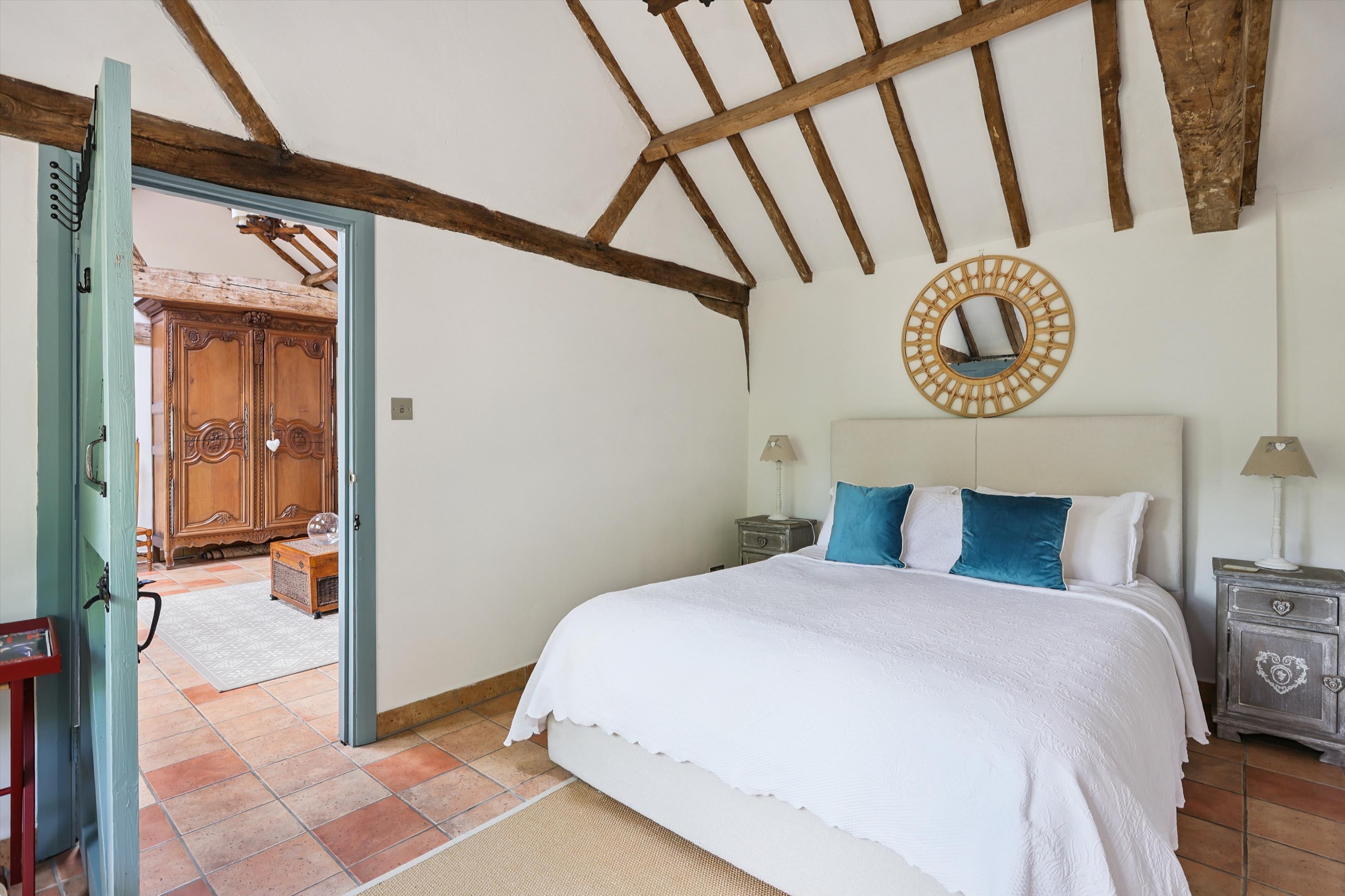Warren Lane, Pyrford, Surrey, GU22