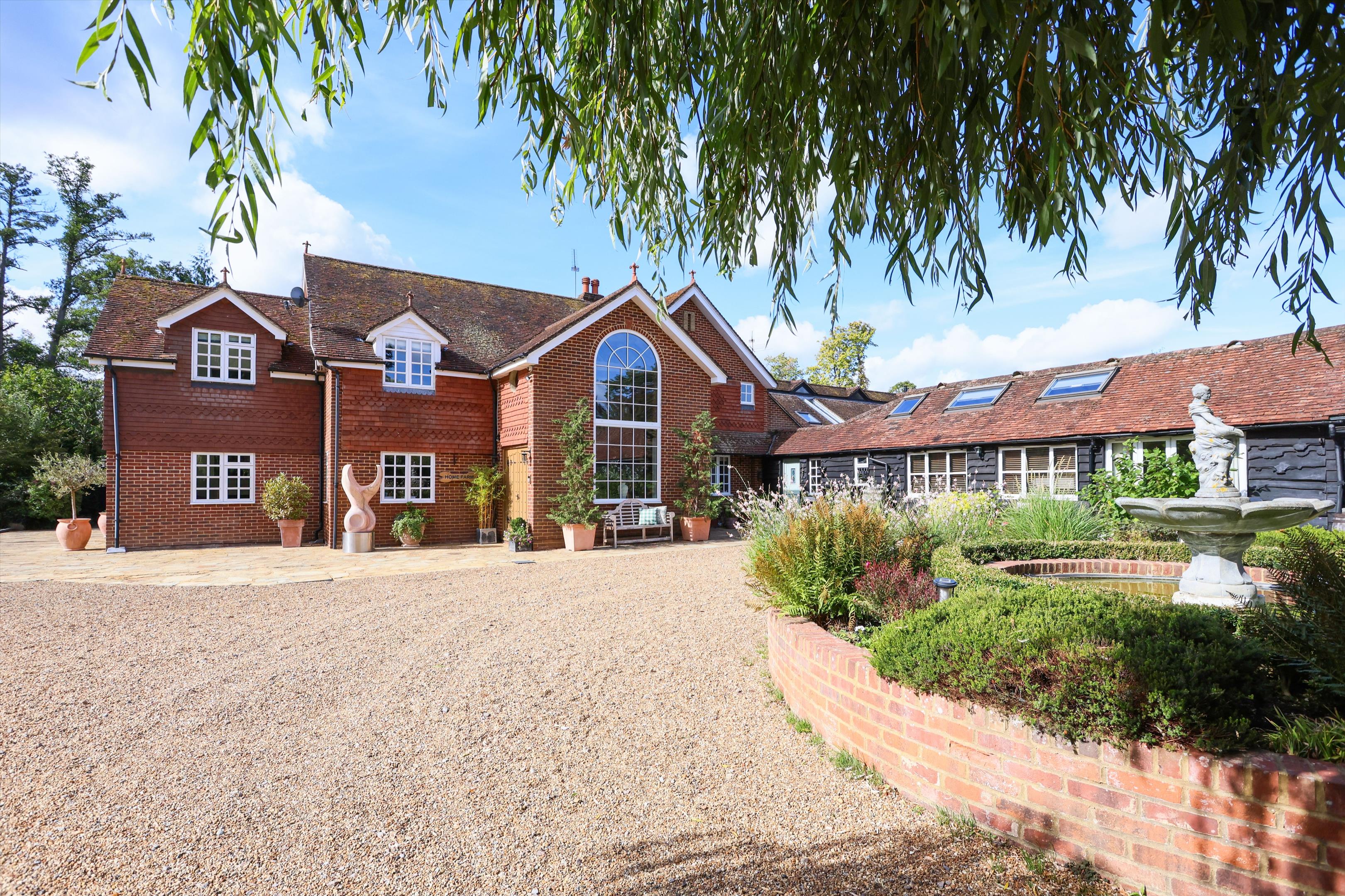Warren Lane, Pyrford, Surrey, GU22