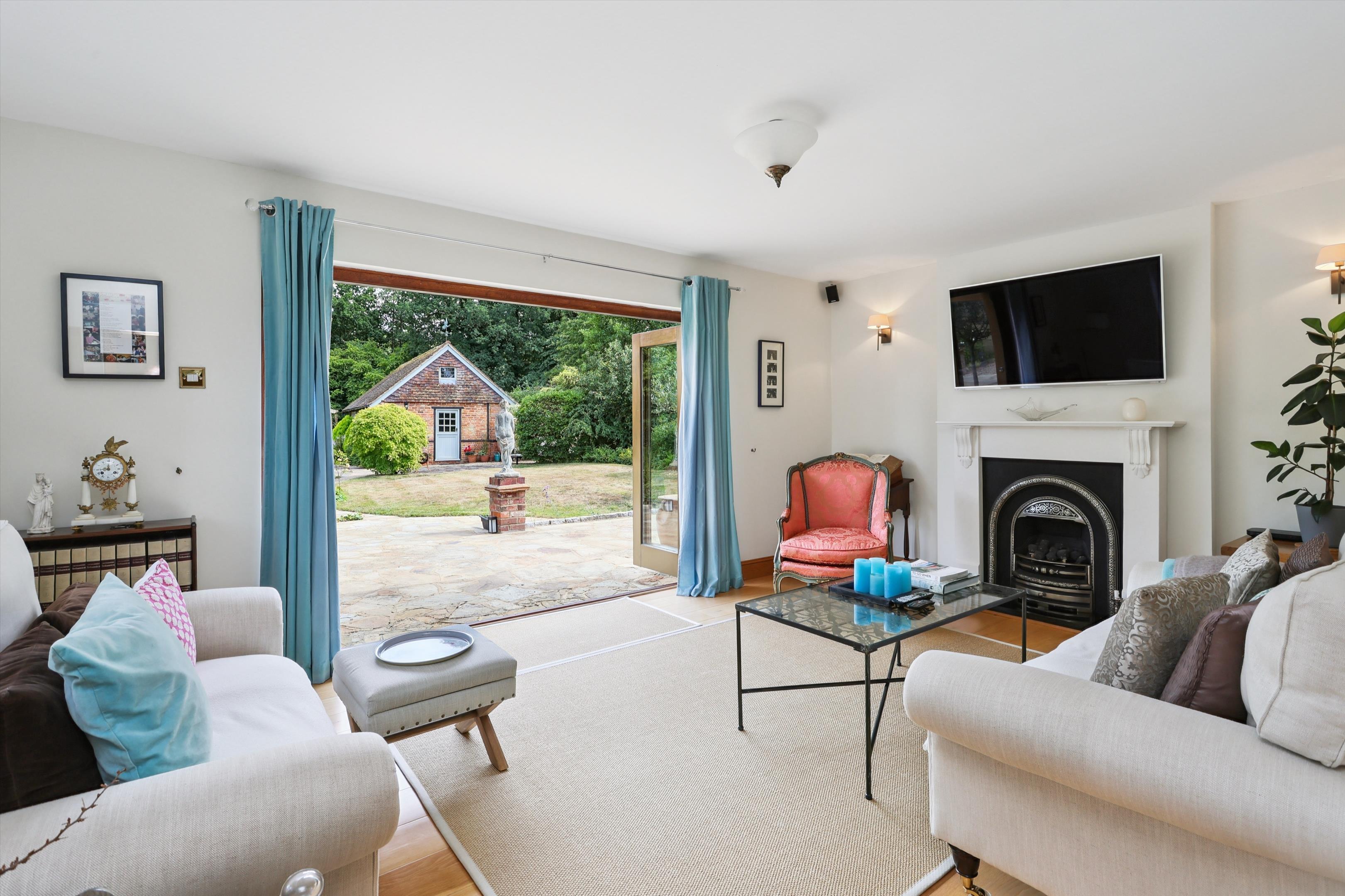 Warren Lane, Pyrford, Surrey, GU22