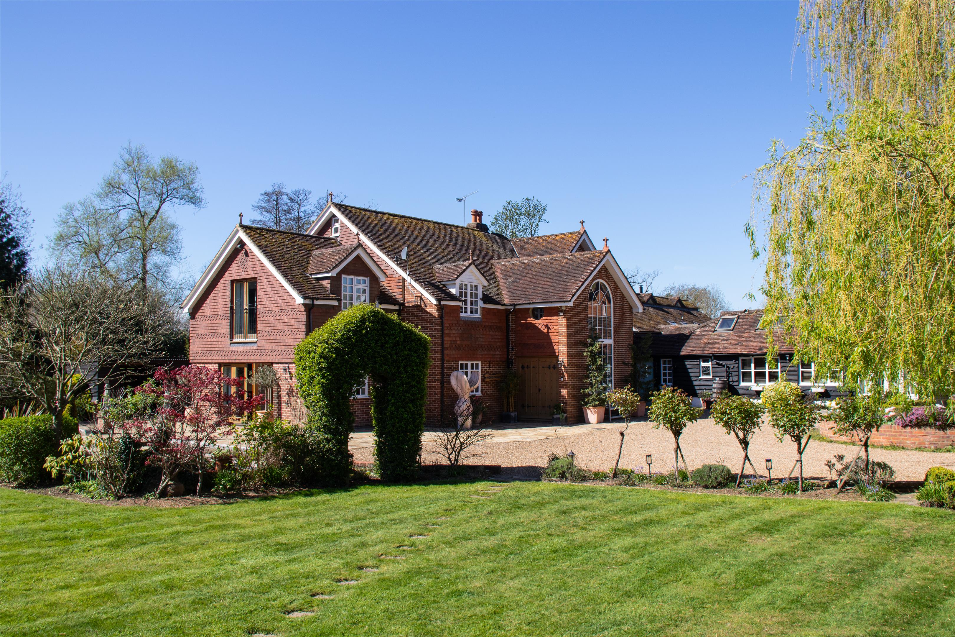 Warren Lane, Pyrford, Surrey, GU22