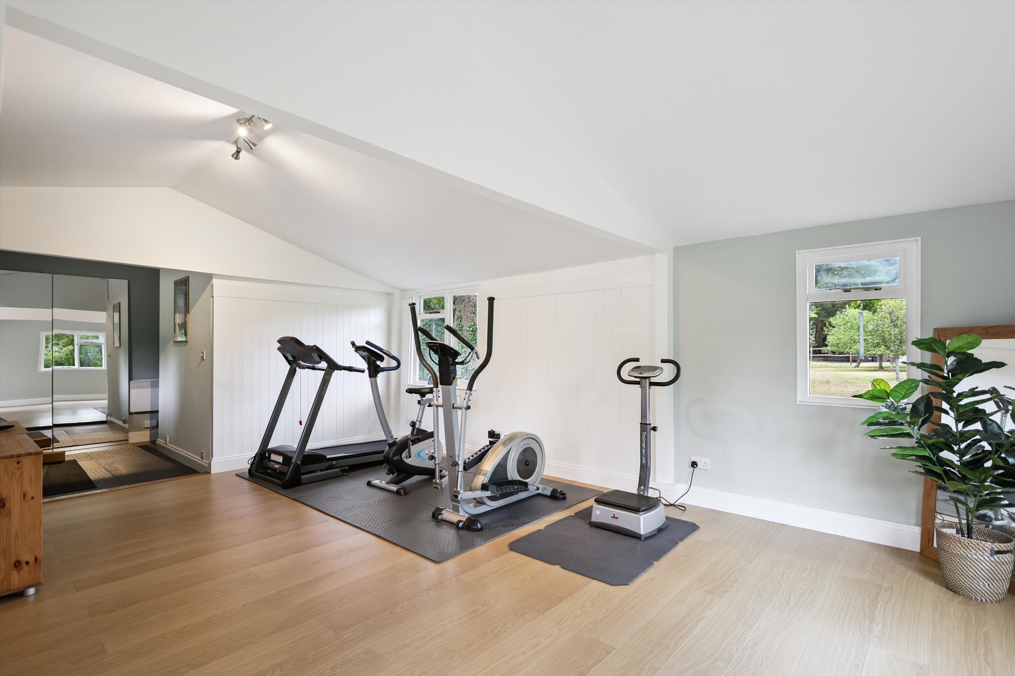 Warren Lane, Pyrford, Surrey, GU22