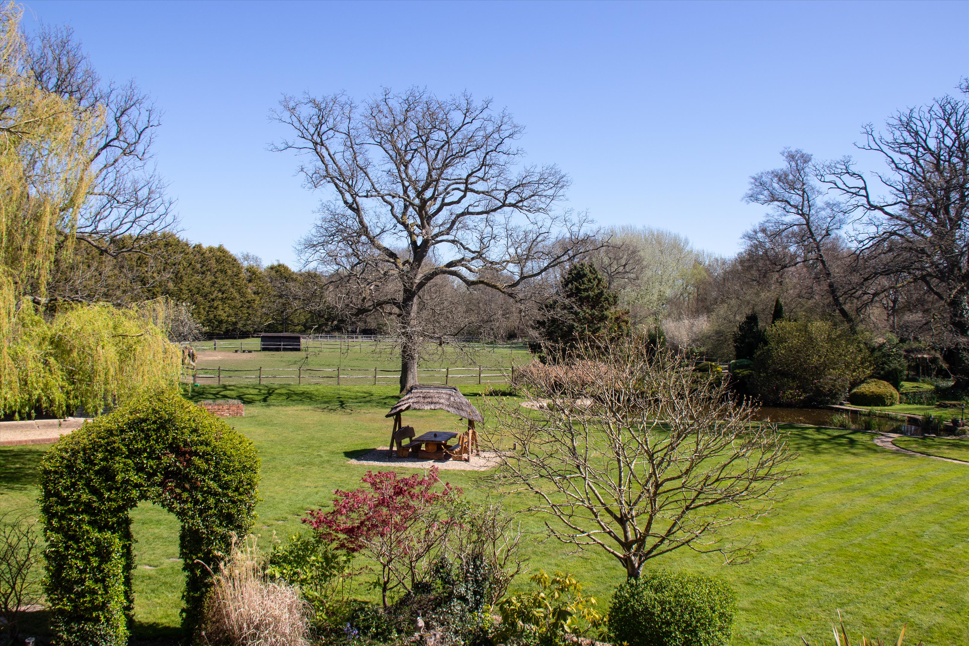 Warren Lane, Pyrford, Surrey, GU22