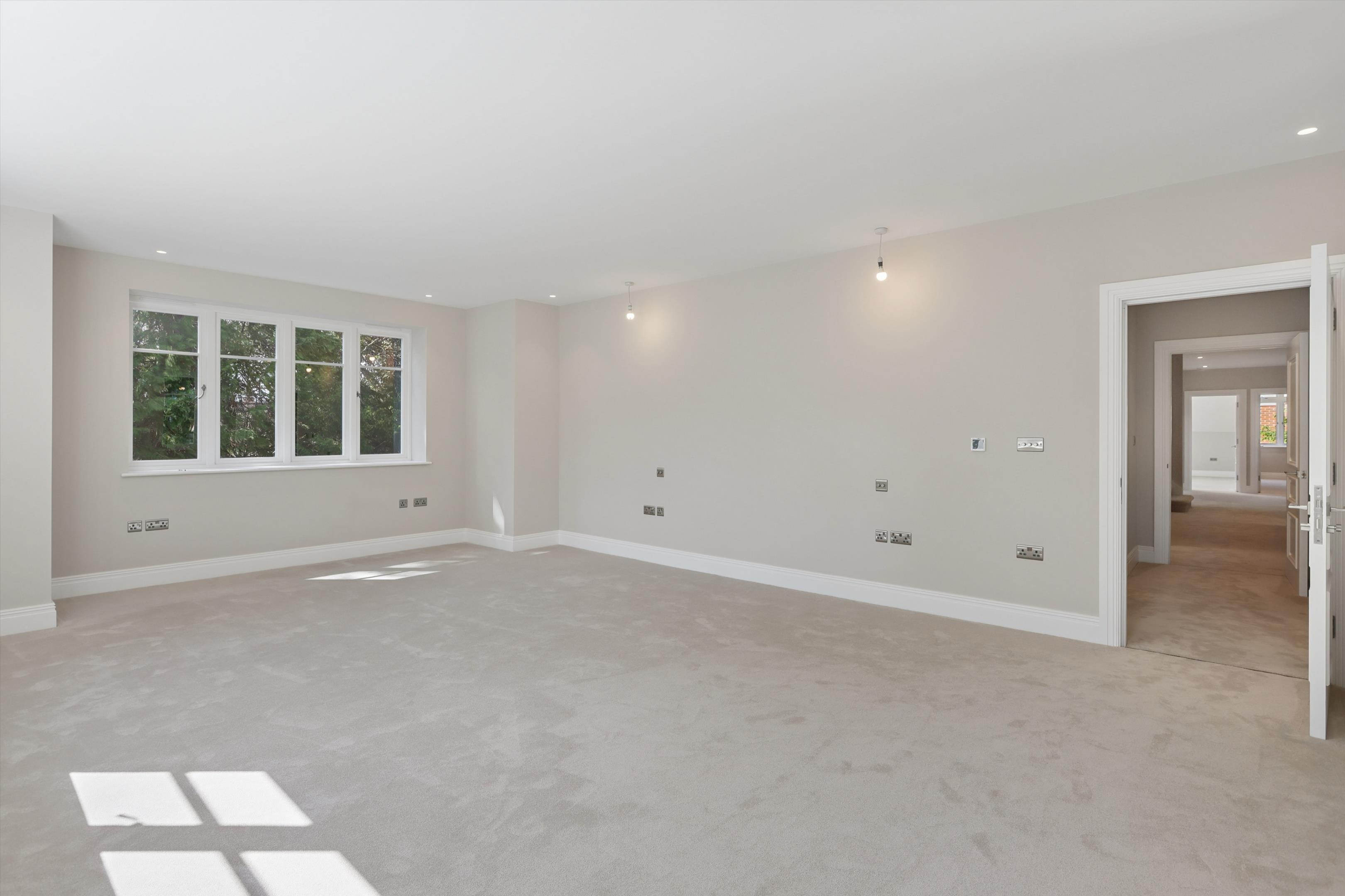 Cavendish Road, Weybridge, Surrey KT13