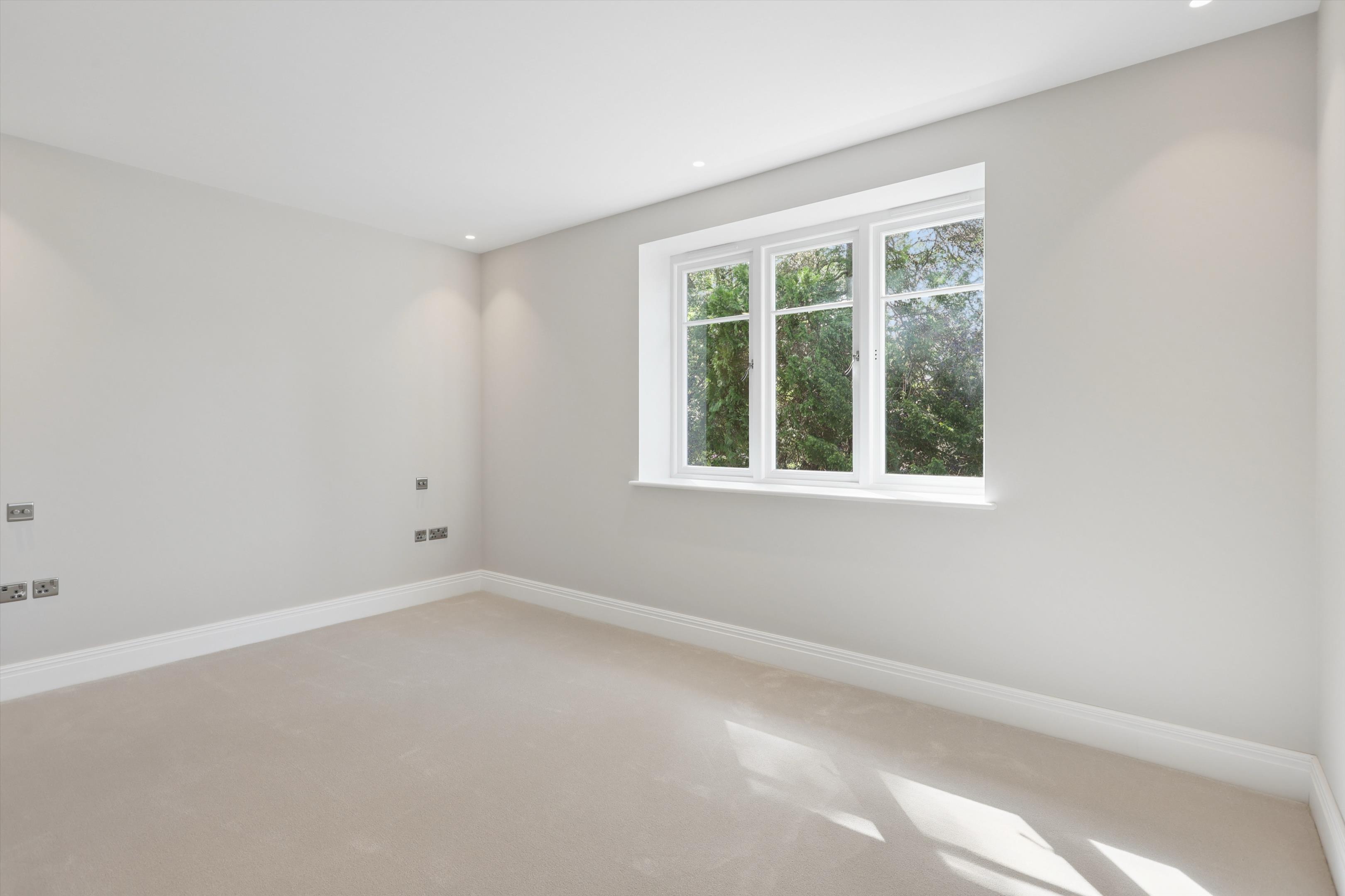 Cavendish Road, Weybridge, Surrey KT13