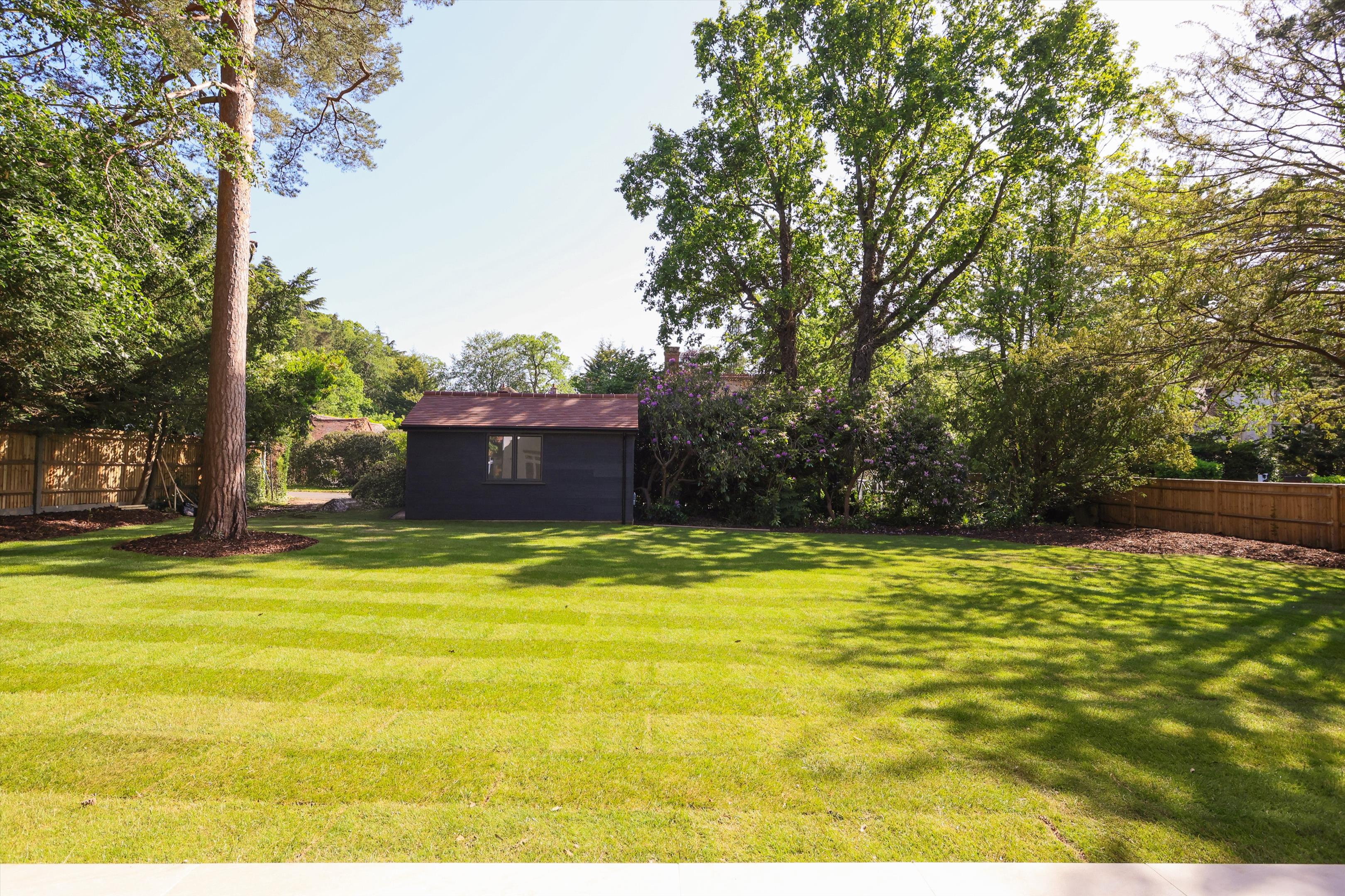 Cavendish Road, Weybridge, Surrey KT13