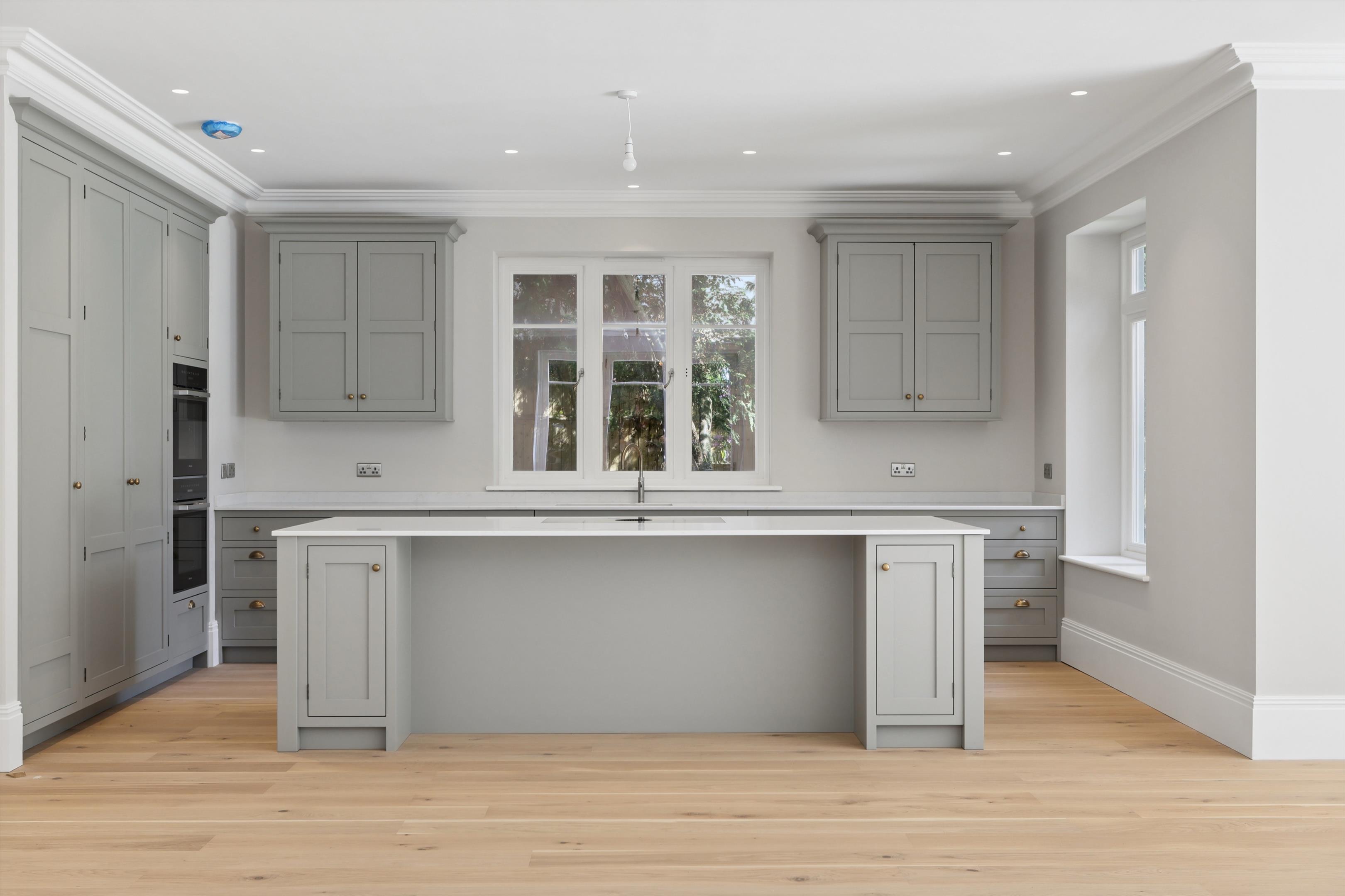 Cavendish Road, Weybridge, Surrey KT13