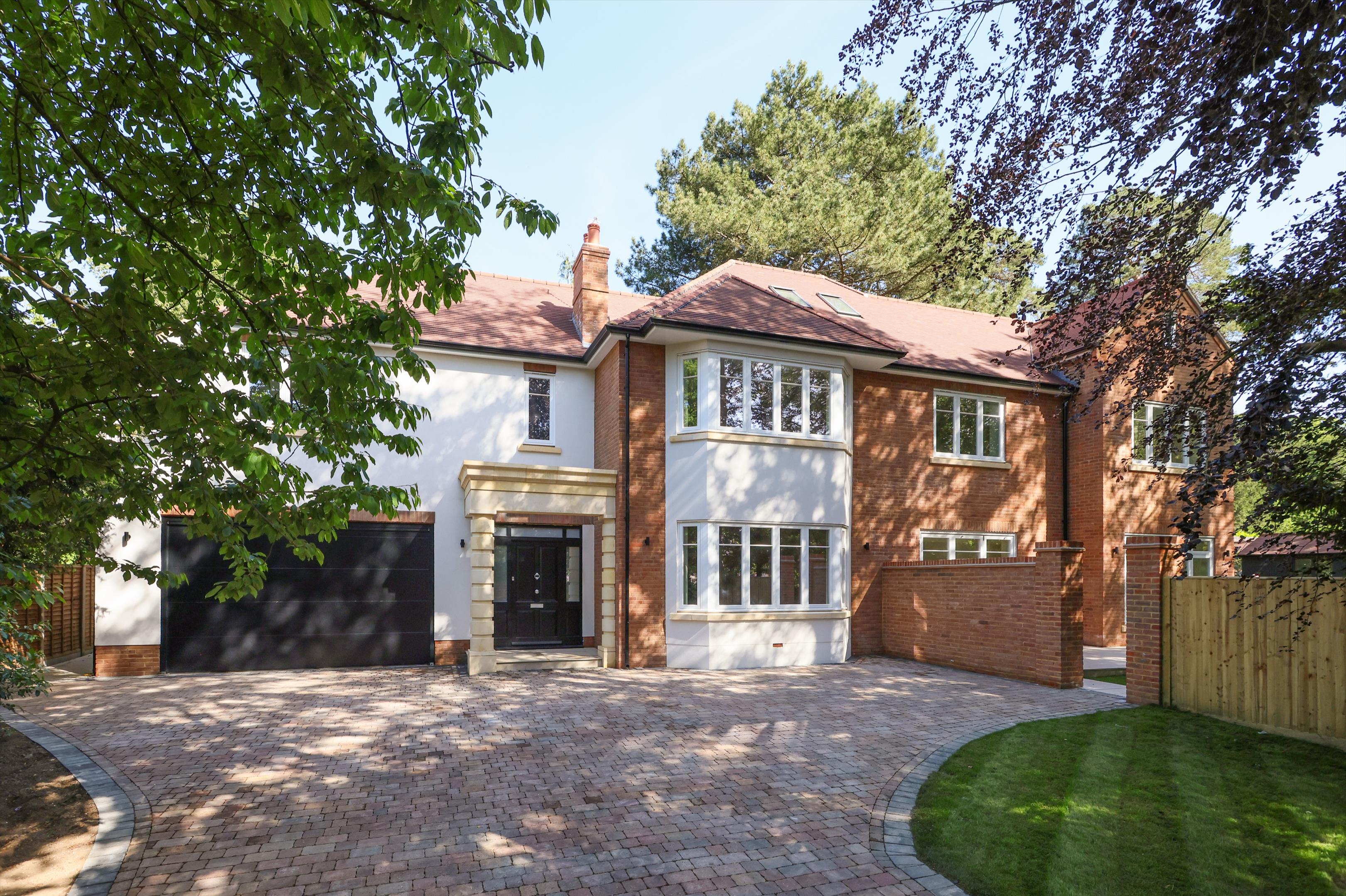 Cavendish Road, Weybridge, Surrey KT13