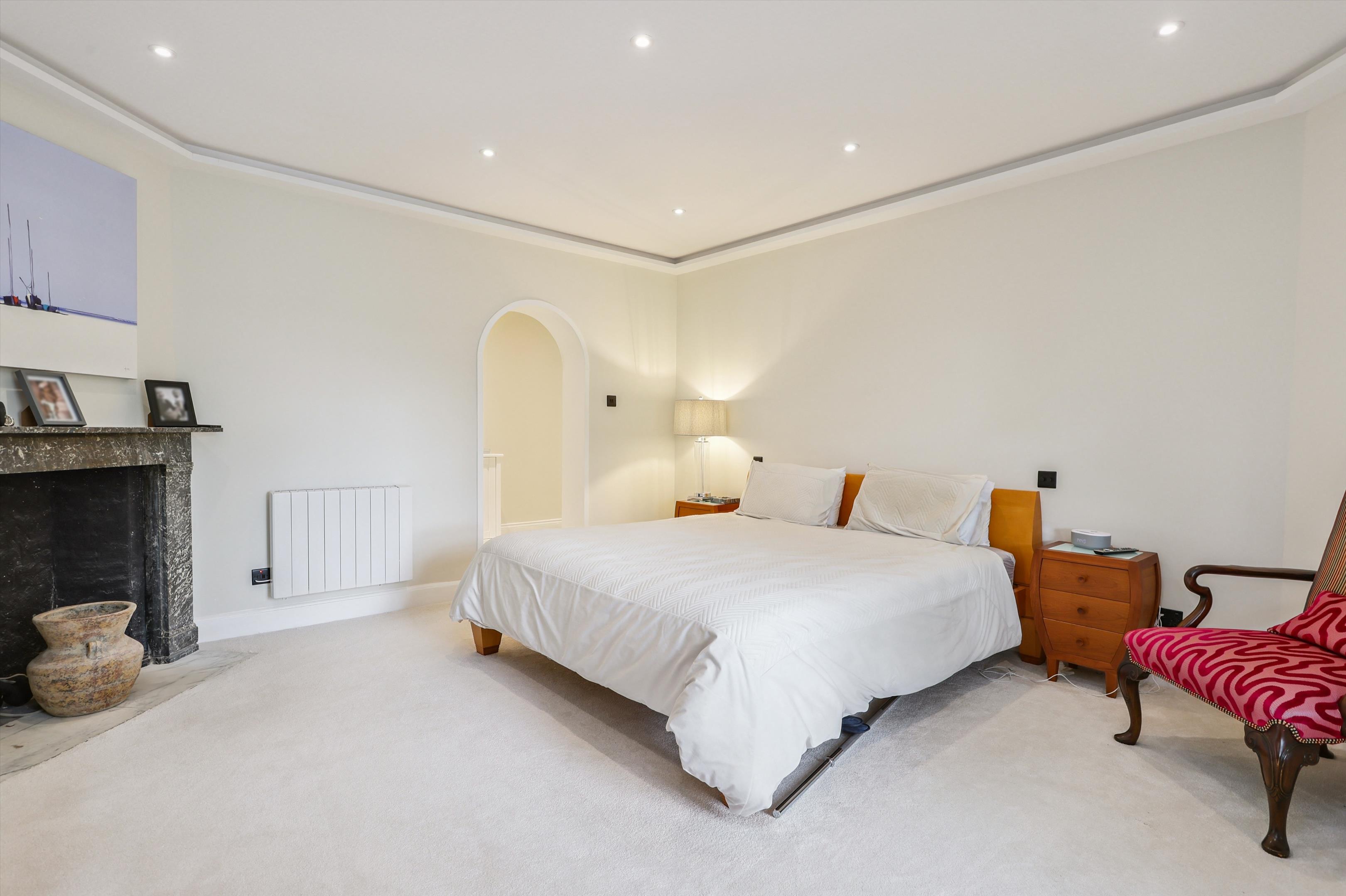 Ottershaw Park, Ottershaw, Chertsey, Surrey, KT16