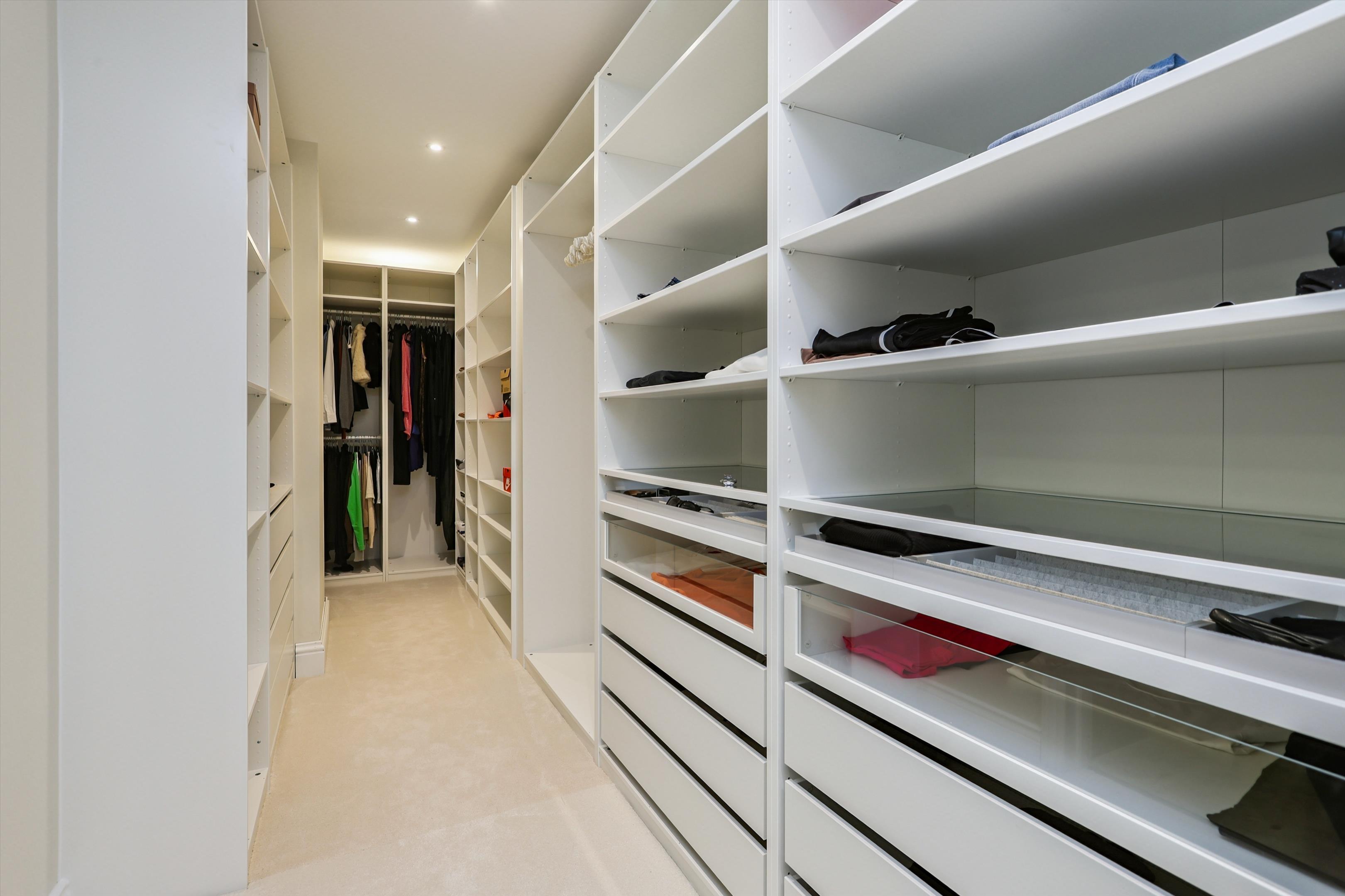 Ottershaw Park, Ottershaw, Chertsey, Surrey, KT16