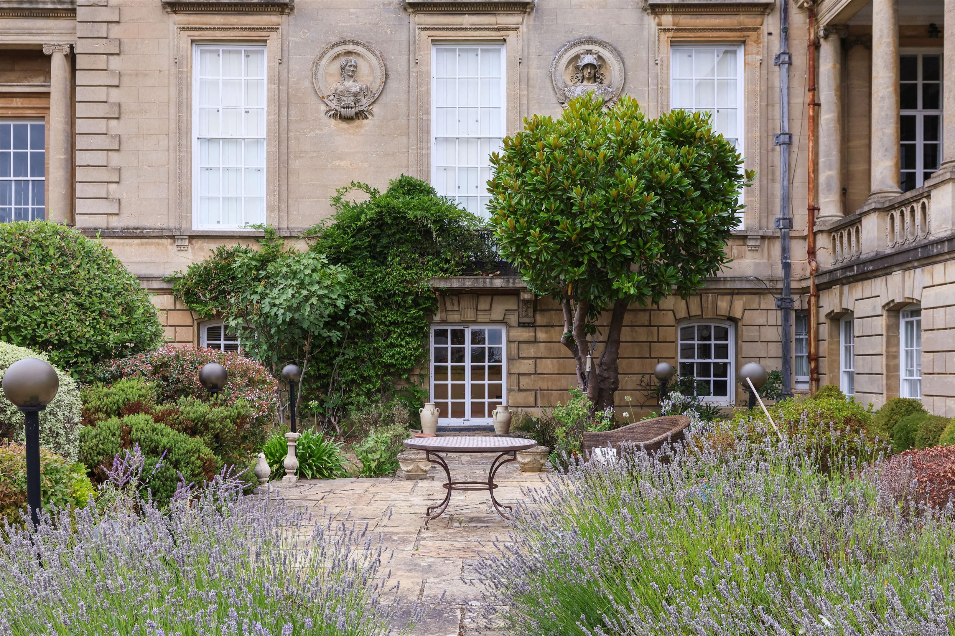 Ottershaw Park, Ottershaw, Chertsey, Surrey, KT16