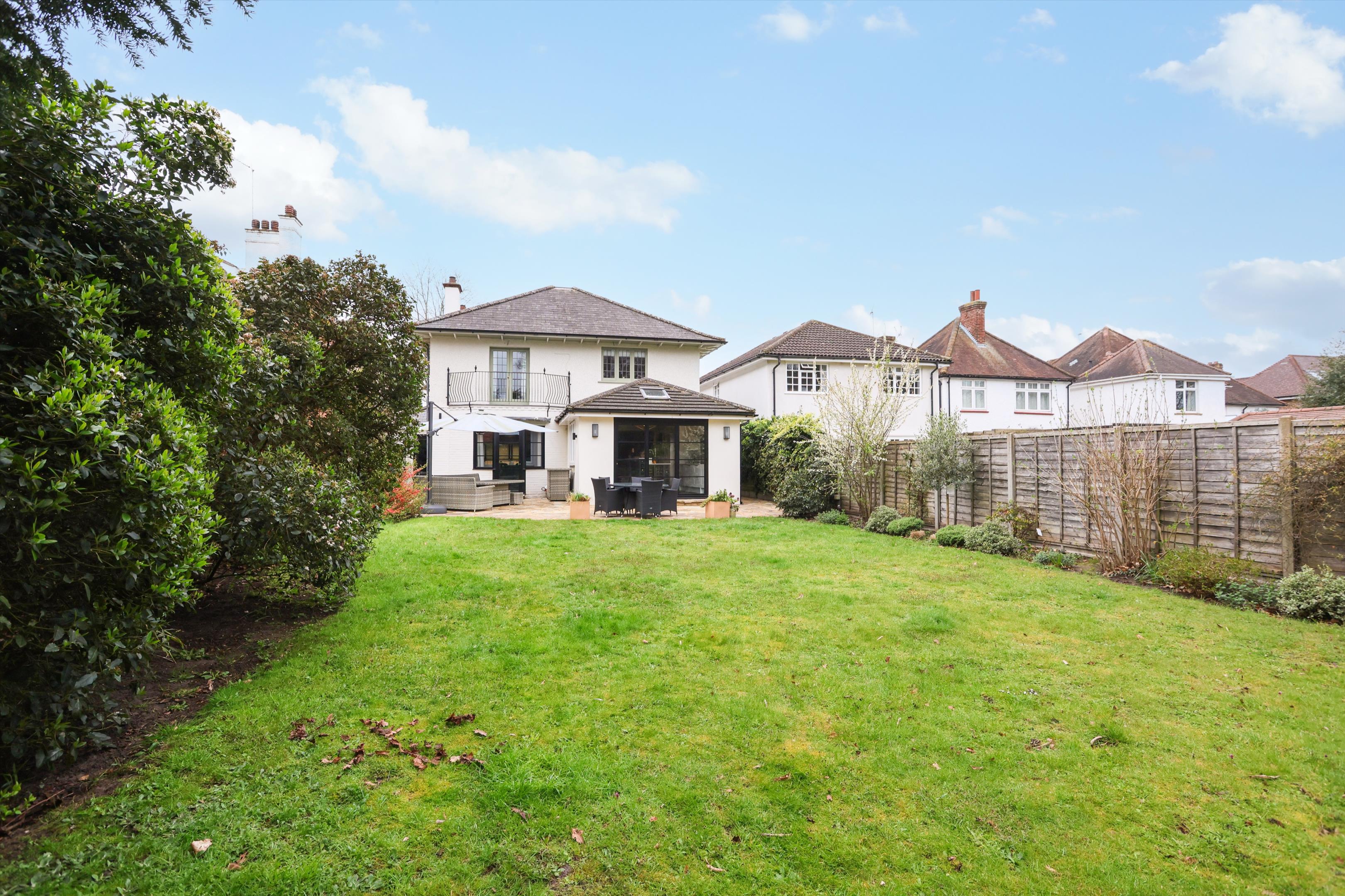 St. Marys Road, Weybridge, Surrey KT13