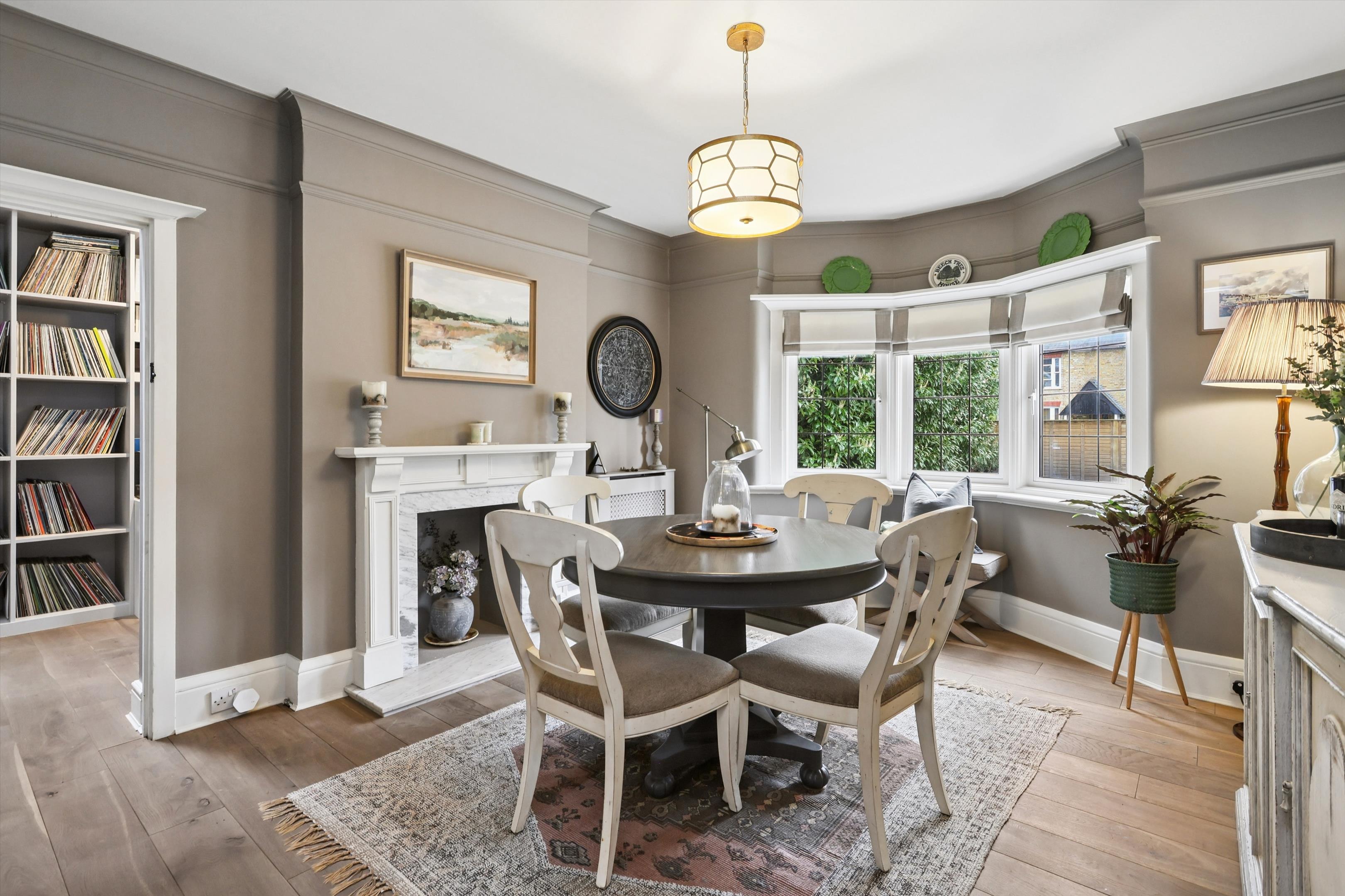 St. Marys Road, Weybridge, Surrey KT13