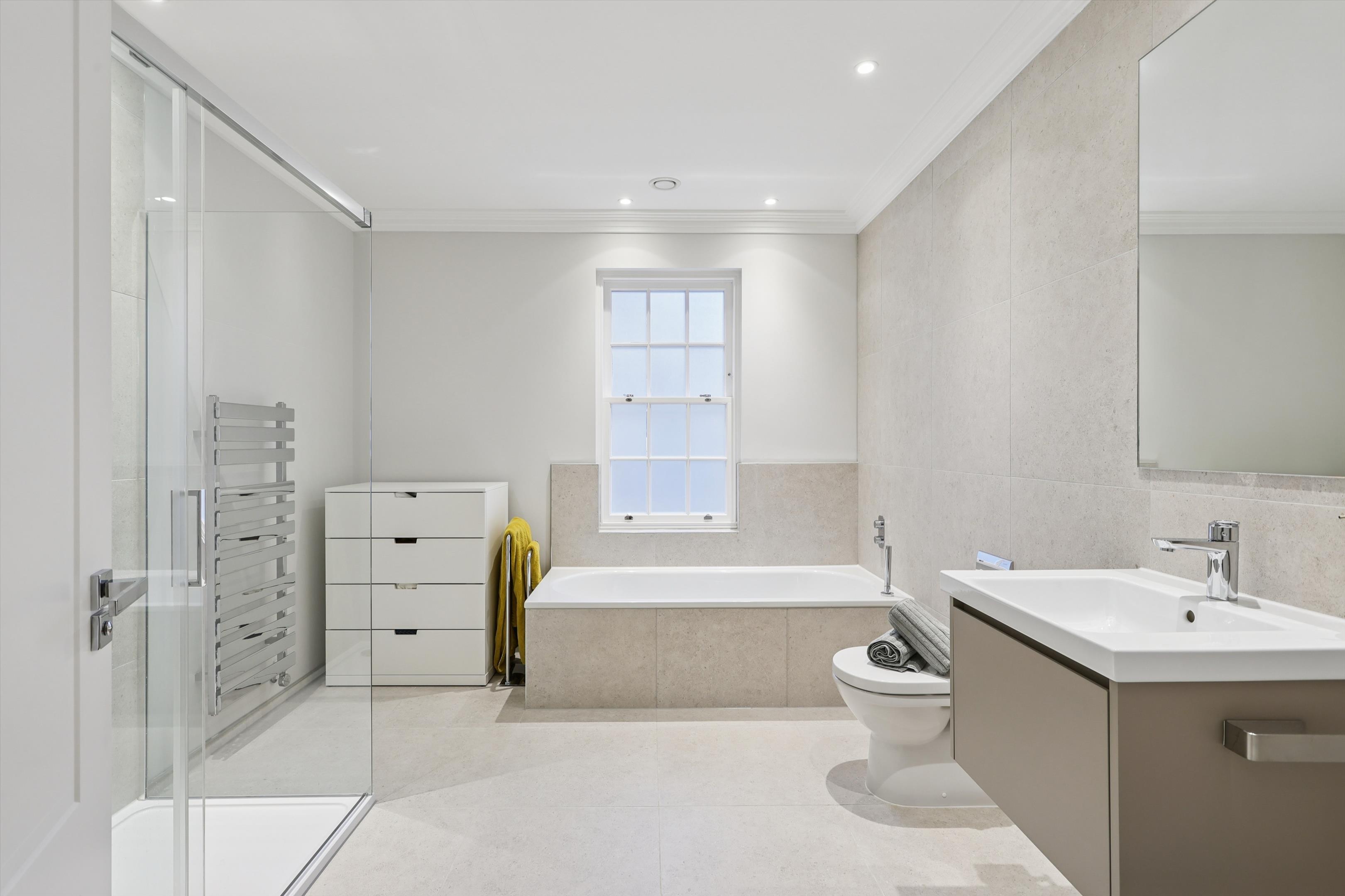Broadoaks Park Road, West Byfleet, Surrey, KT14