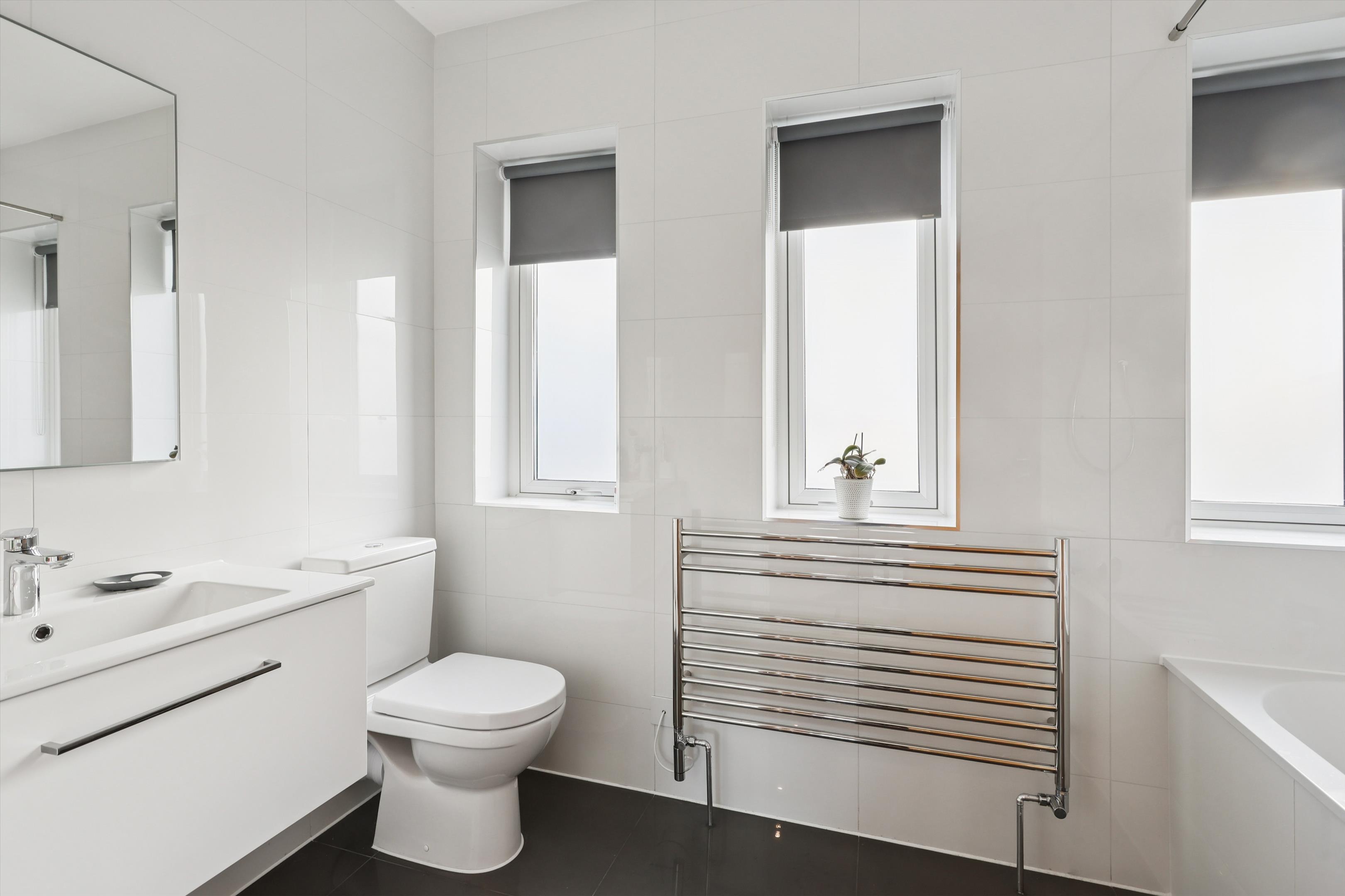 Pine Grove, Weybridge, Surrey, KT13