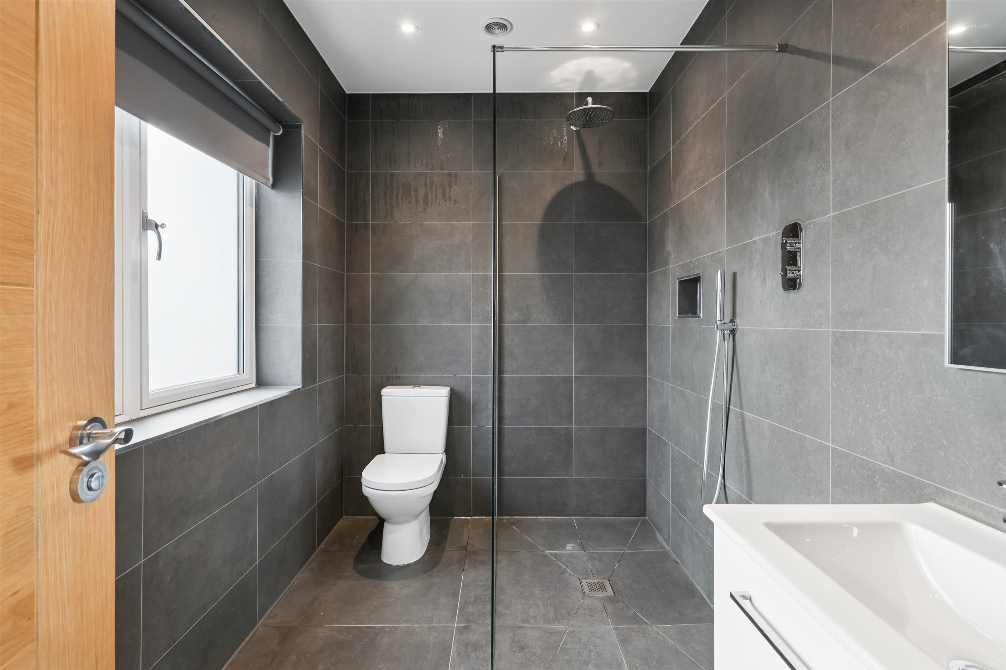 Pine Grove, Weybridge, Surrey, KT13