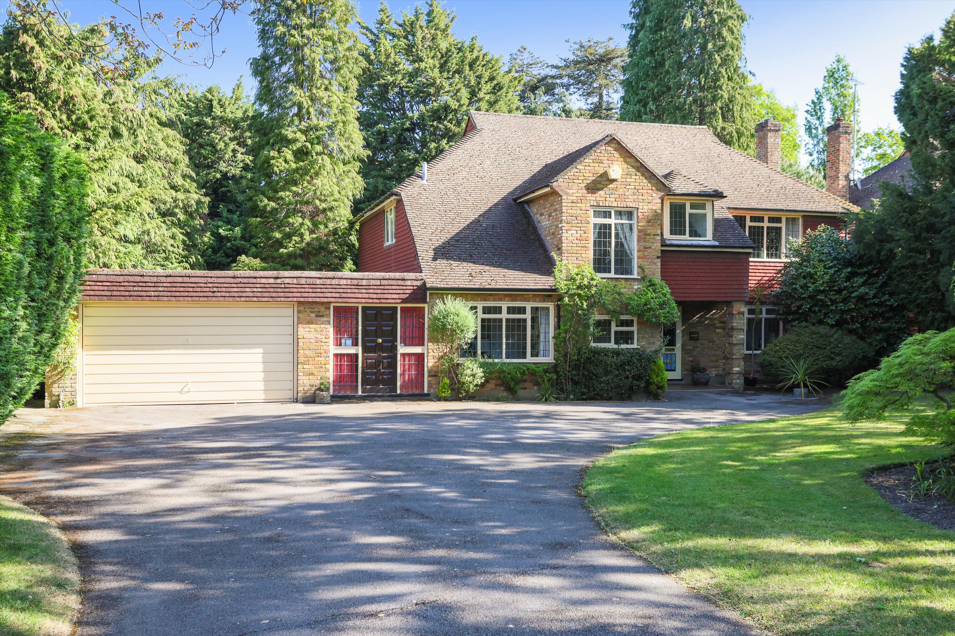 Firfields, Weybridge, Surrey KT13