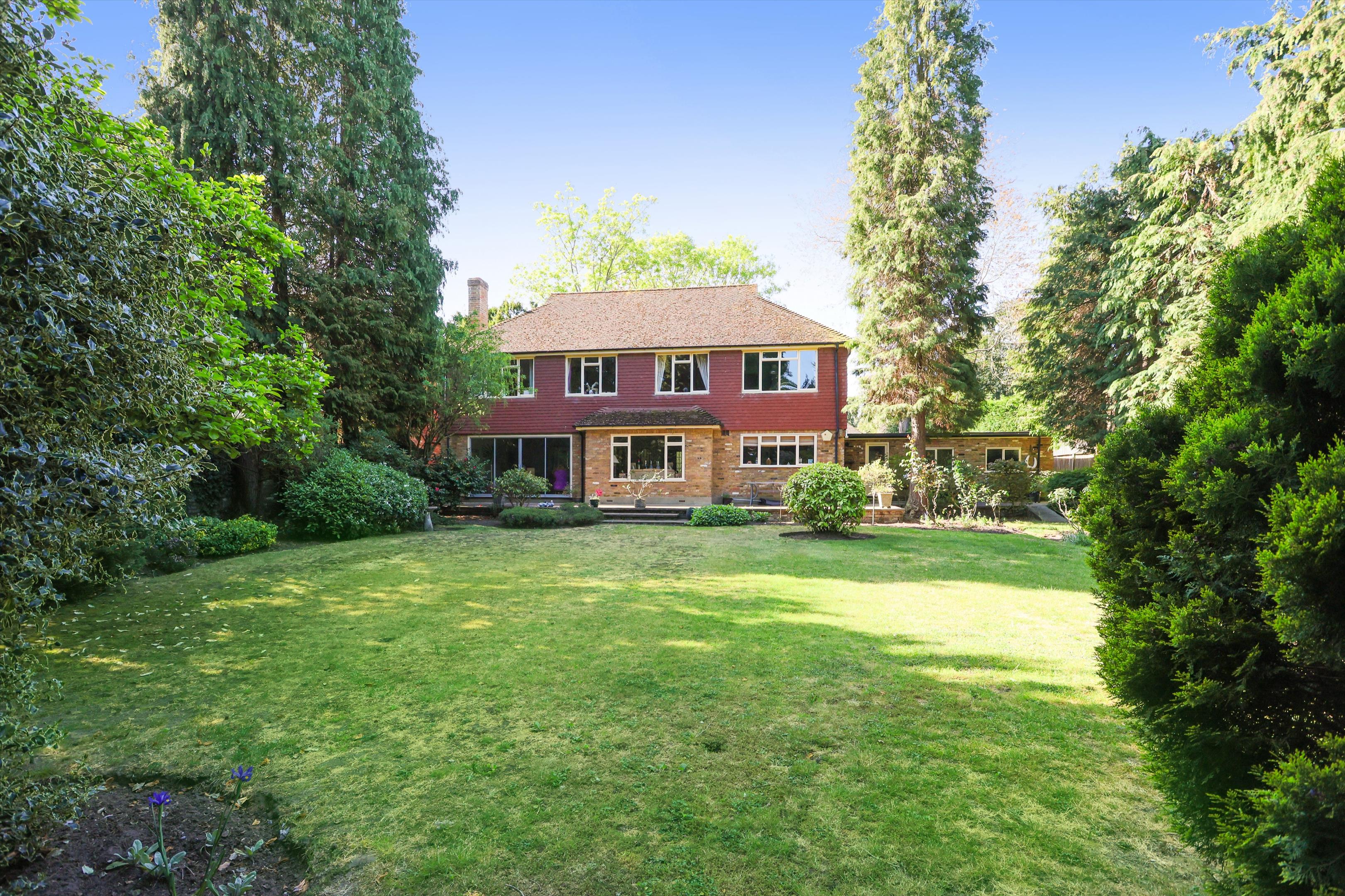 Firfields, Weybridge, Surrey KT13