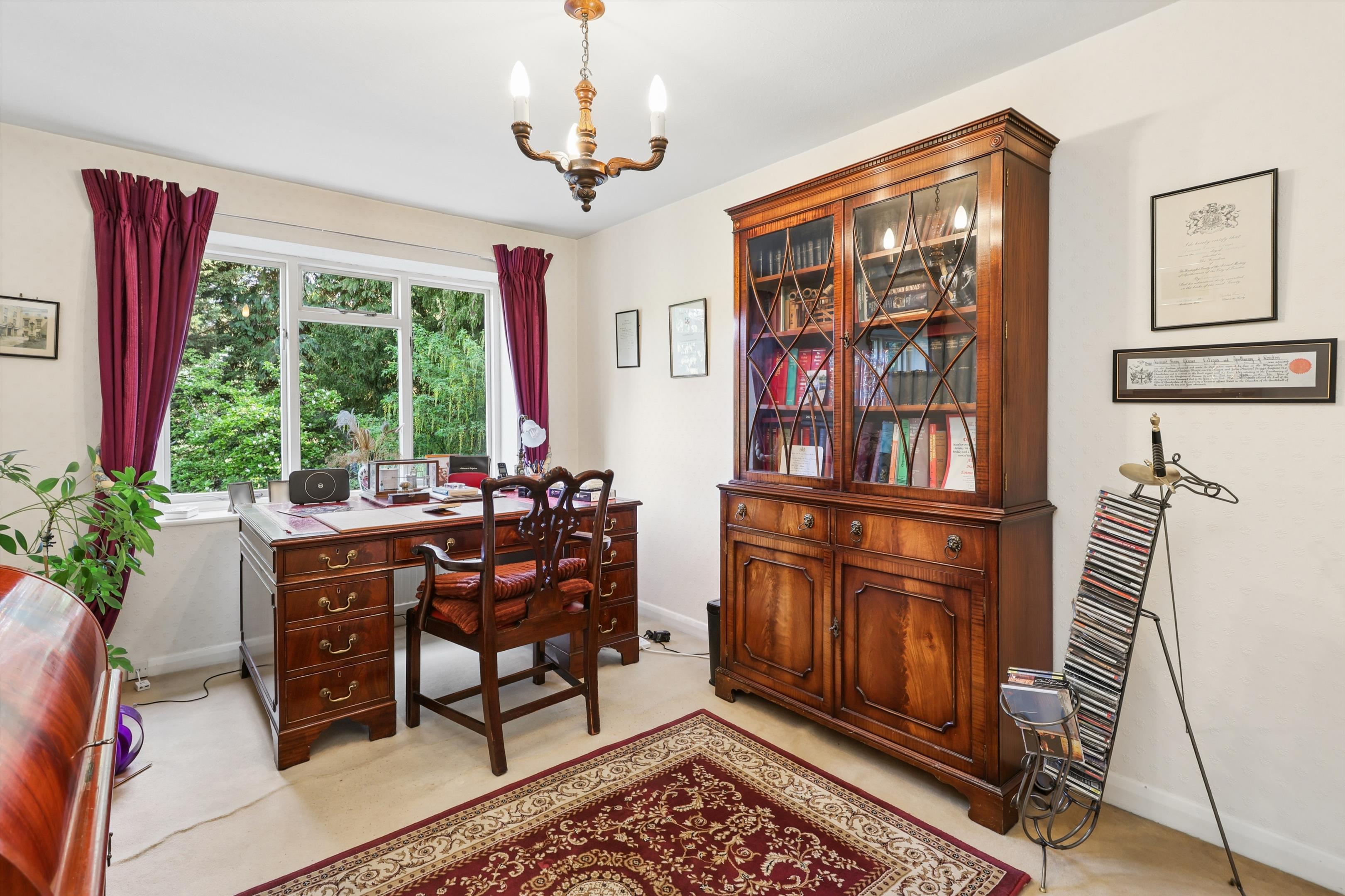 Firfields, Weybridge, Surrey KT13