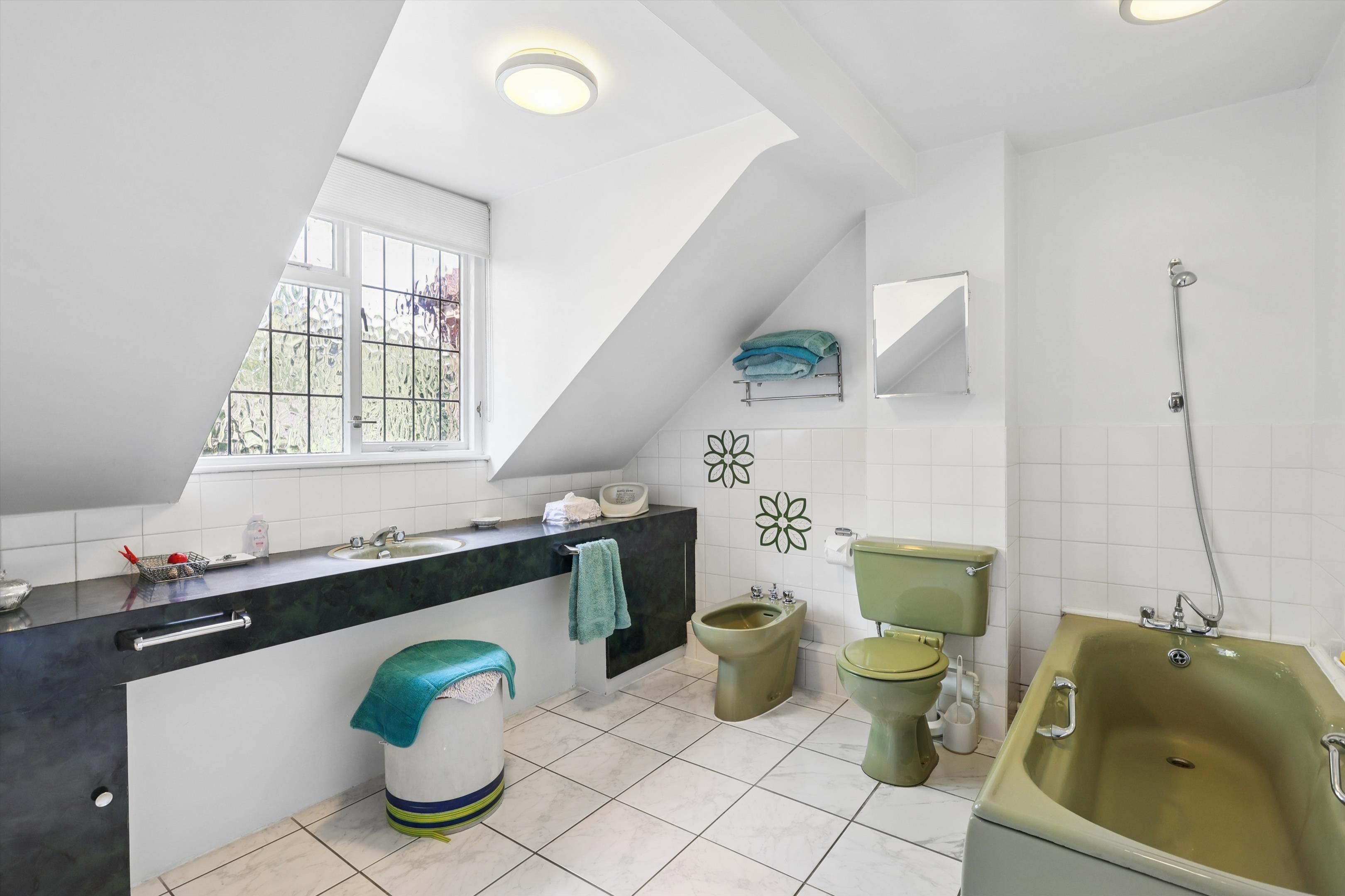 Firfields, Weybridge, Surrey KT13